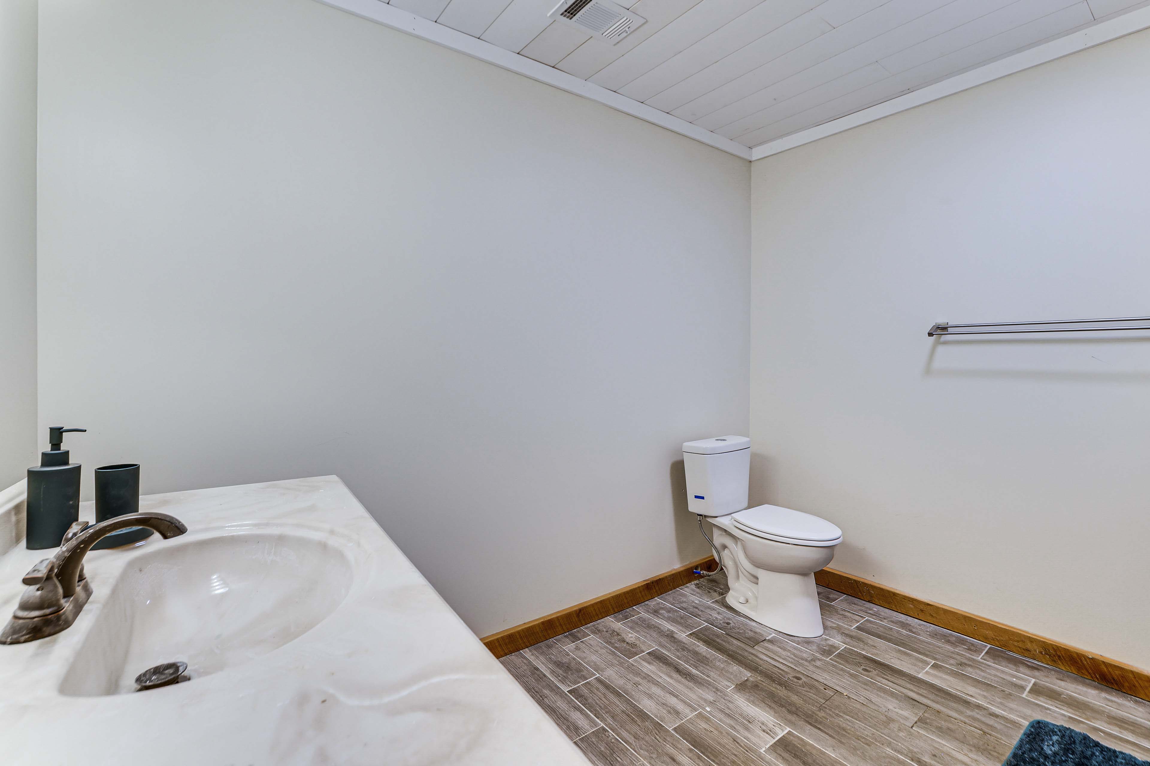 Lake Hartwell Home w/ Game Room: Near Clemson!