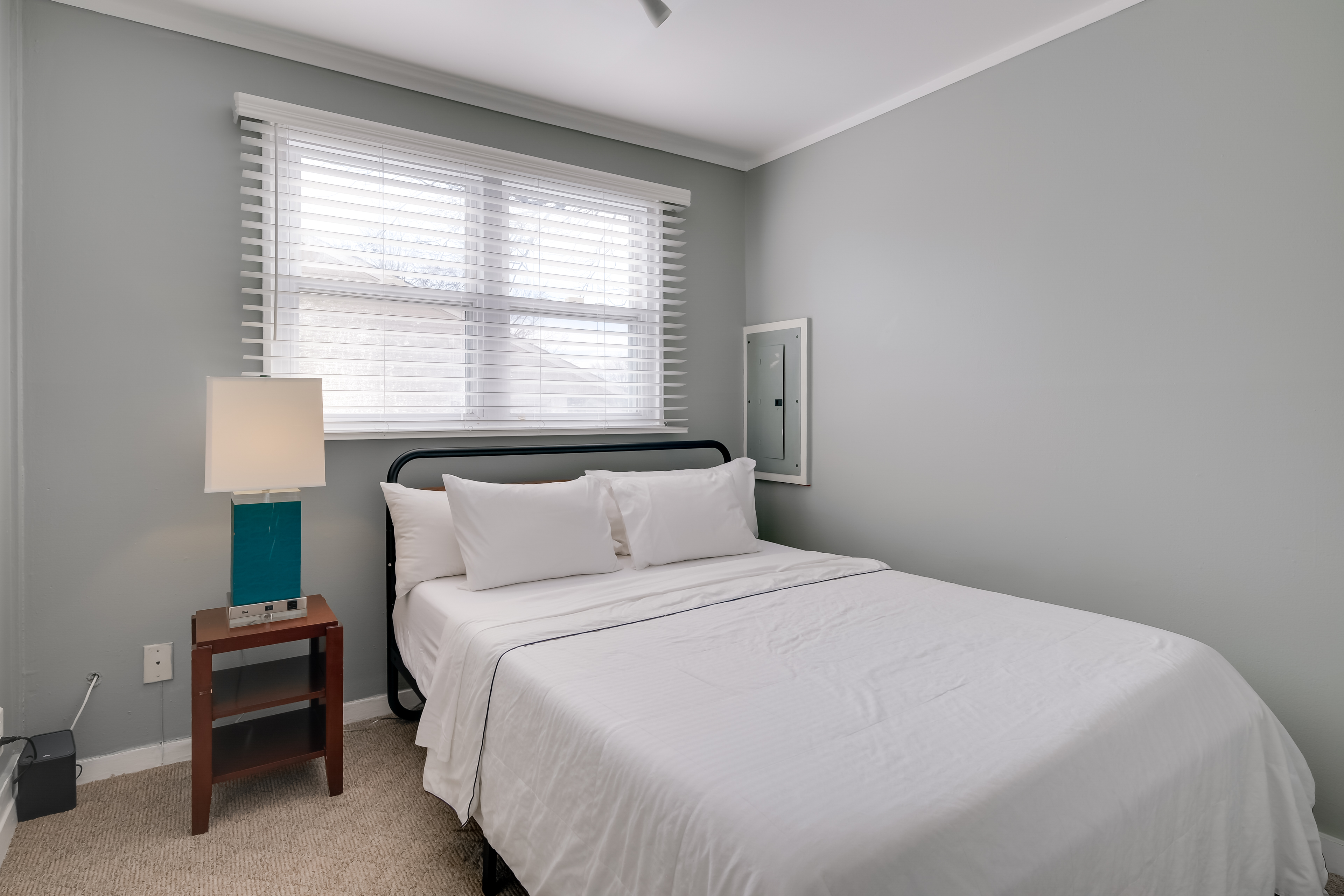 Charming Landover Home w/ Yard ~ 10 Mi to DC!