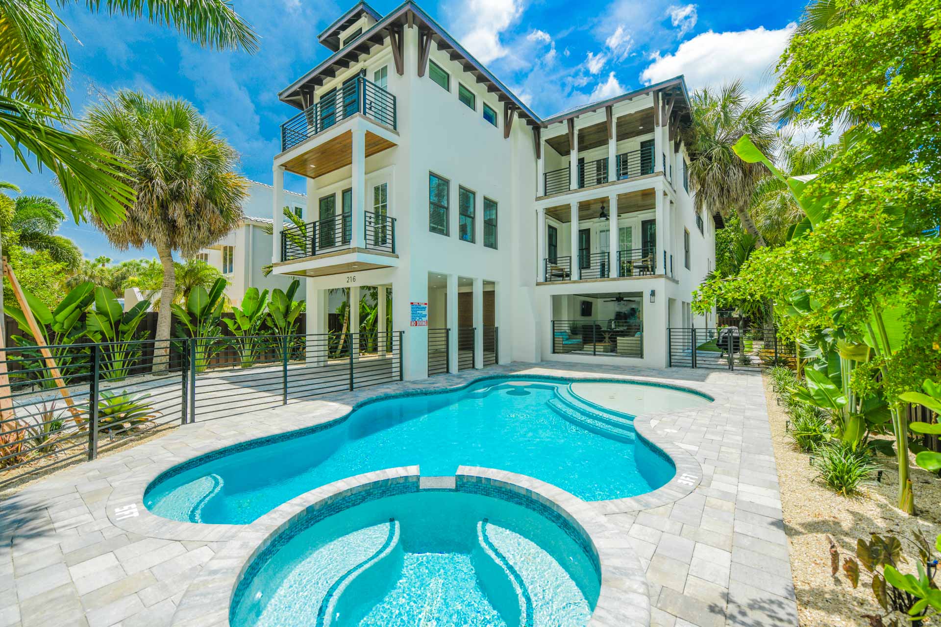 The Shore House - Lido Key Vacations