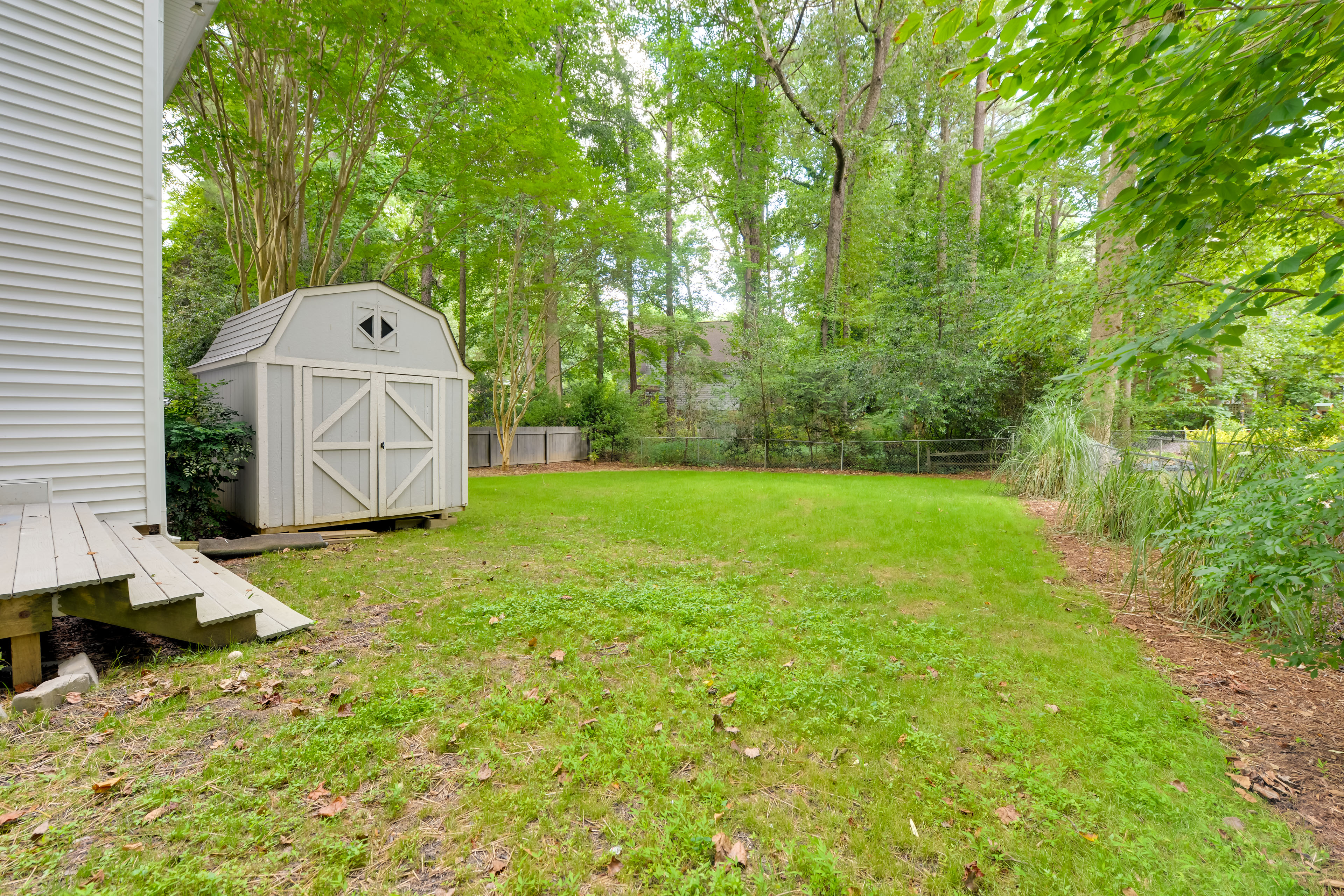 Cozy Cary Abode ~ 10 Mi to Downtown Raleigh!