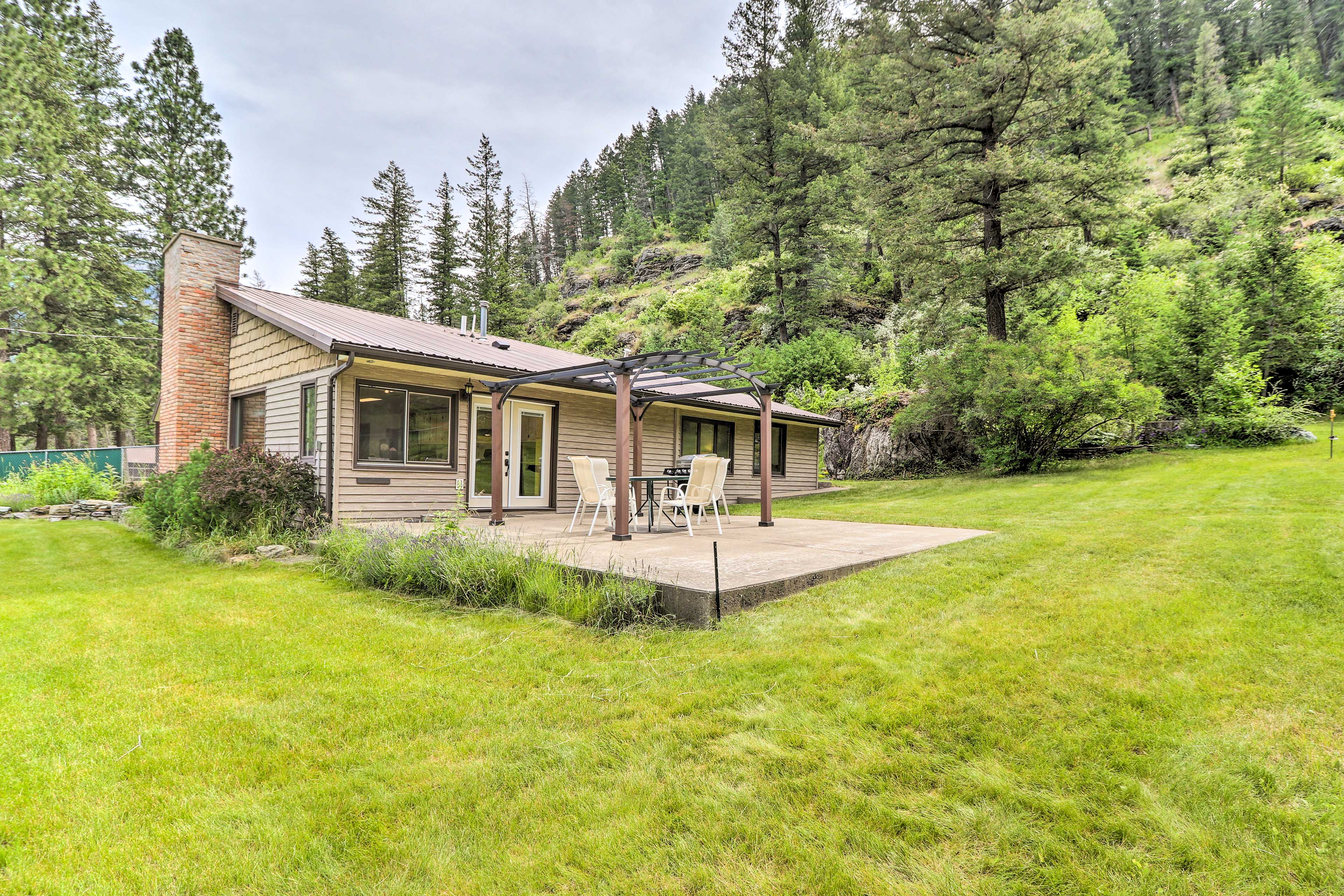 Property Image 1 - Columbia Falls Home: 14 Mi to Glacier Nat’l Park!