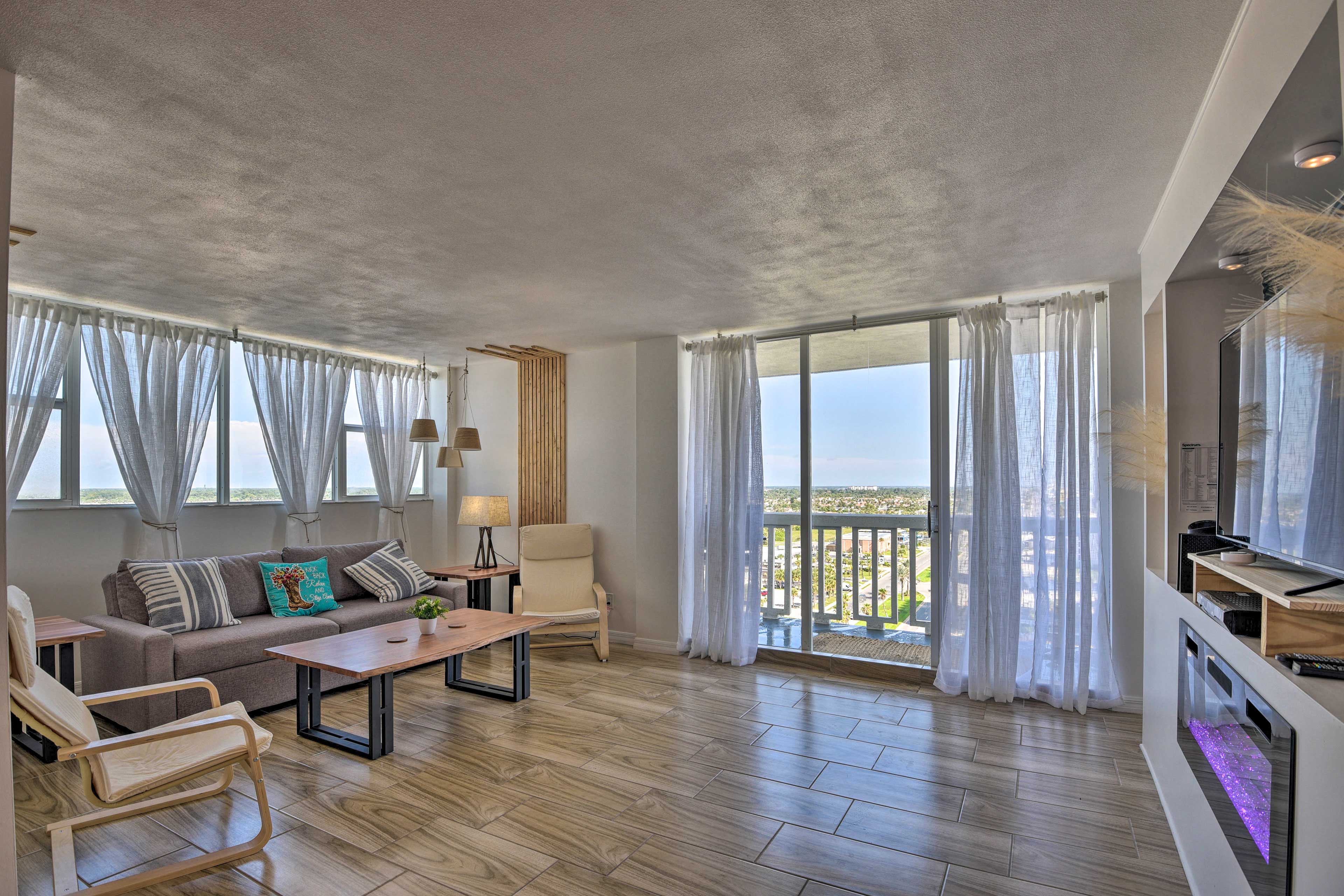 Property Image 2 - Daytona Beach Gem: Ocean Views & Heated Pool!