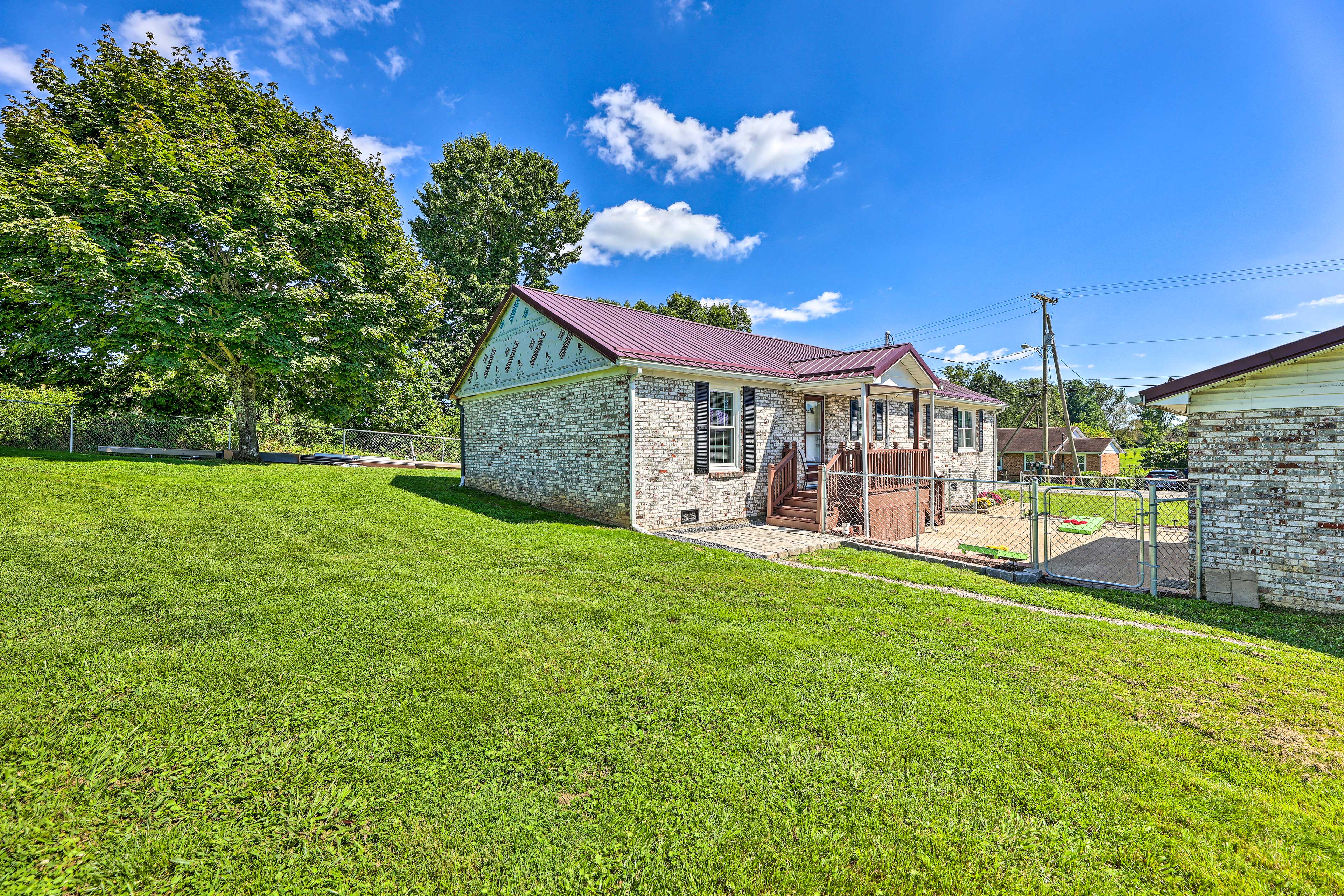 Property Image 2 - Family-Friendly Sanctuary: BBQ, Patio & Yard