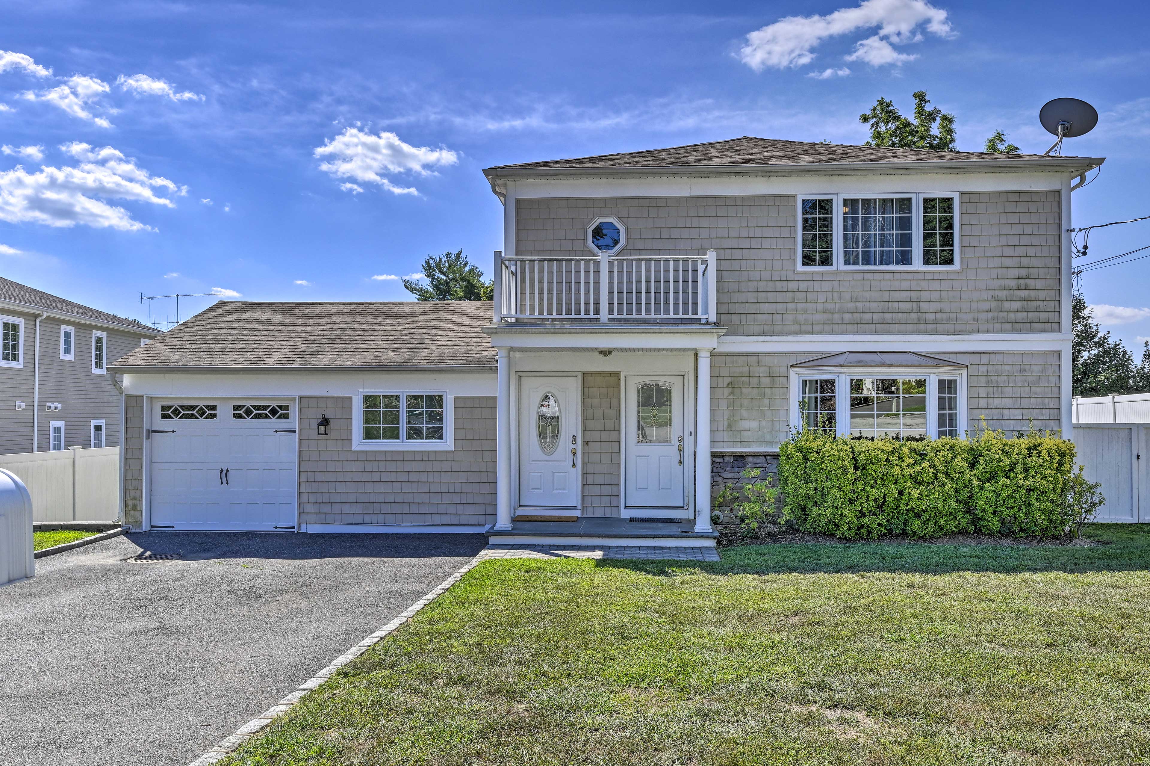 Property Image 1 - Glen Cove Home: Walk to Boardwalk + Dining!