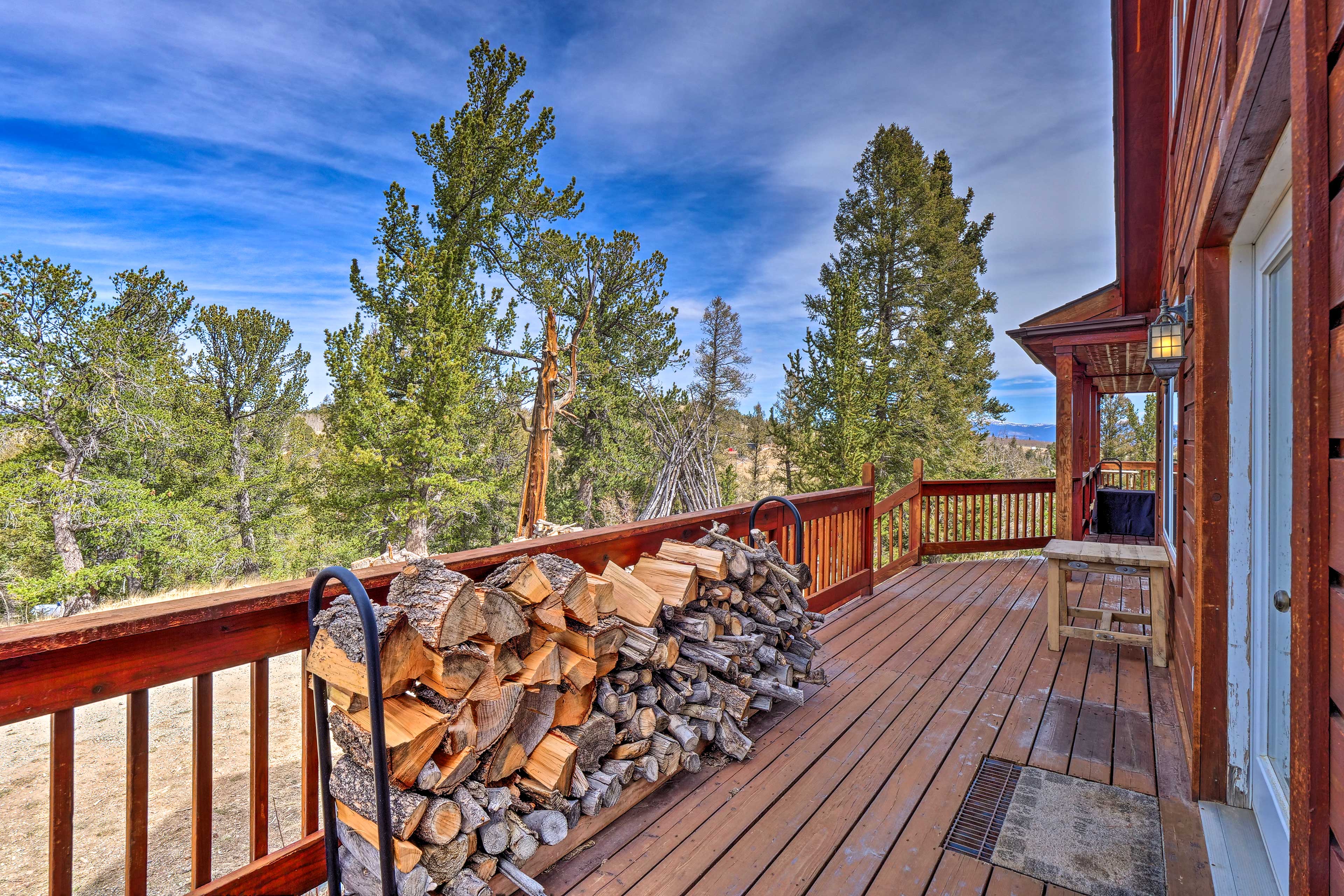 Property Image 2 - Grand Jefferson Home w/ Stunning Mtn Views!