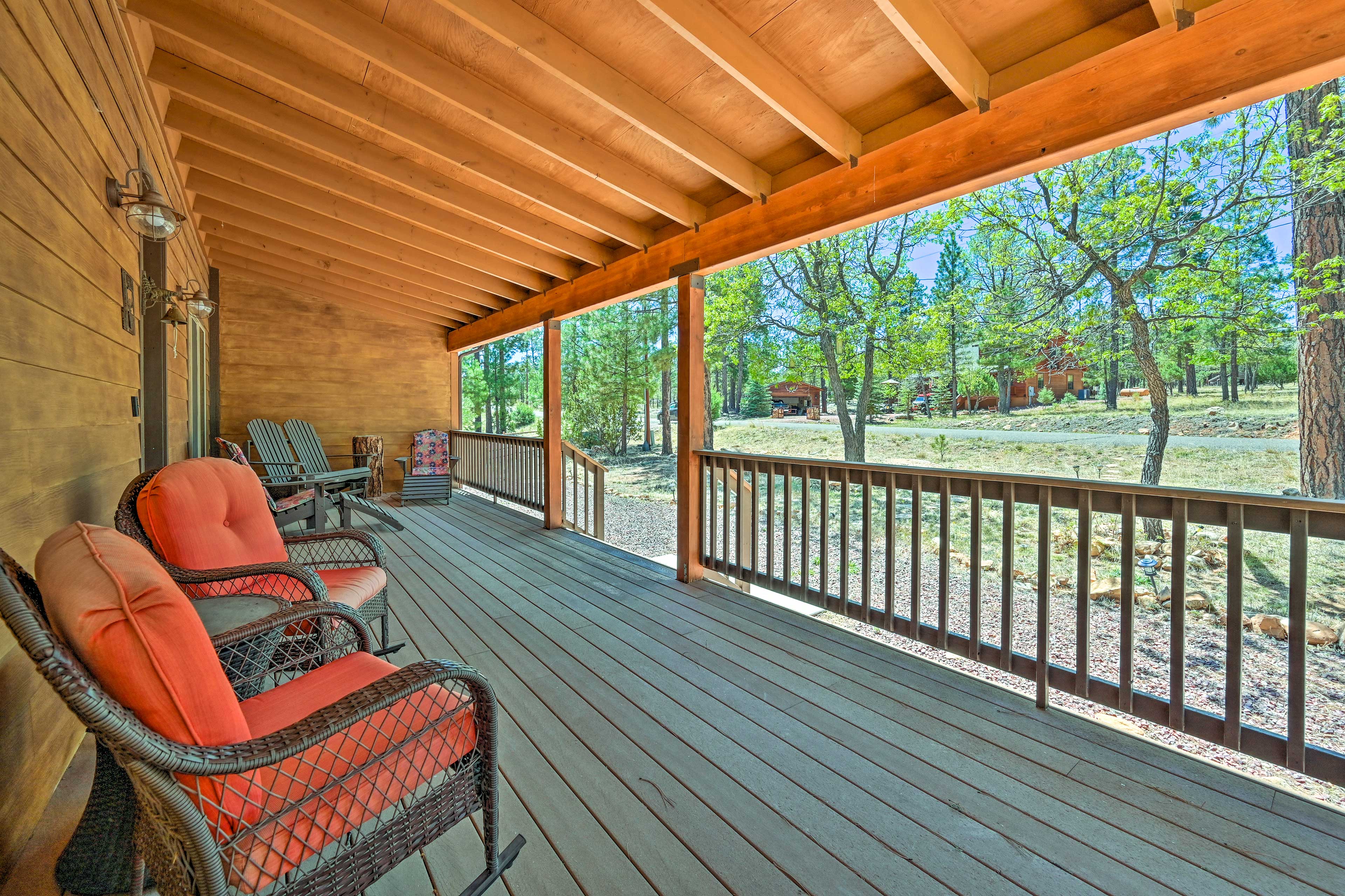 Bring a Pet: Happy Jack Cabin w/ Fire Pit!