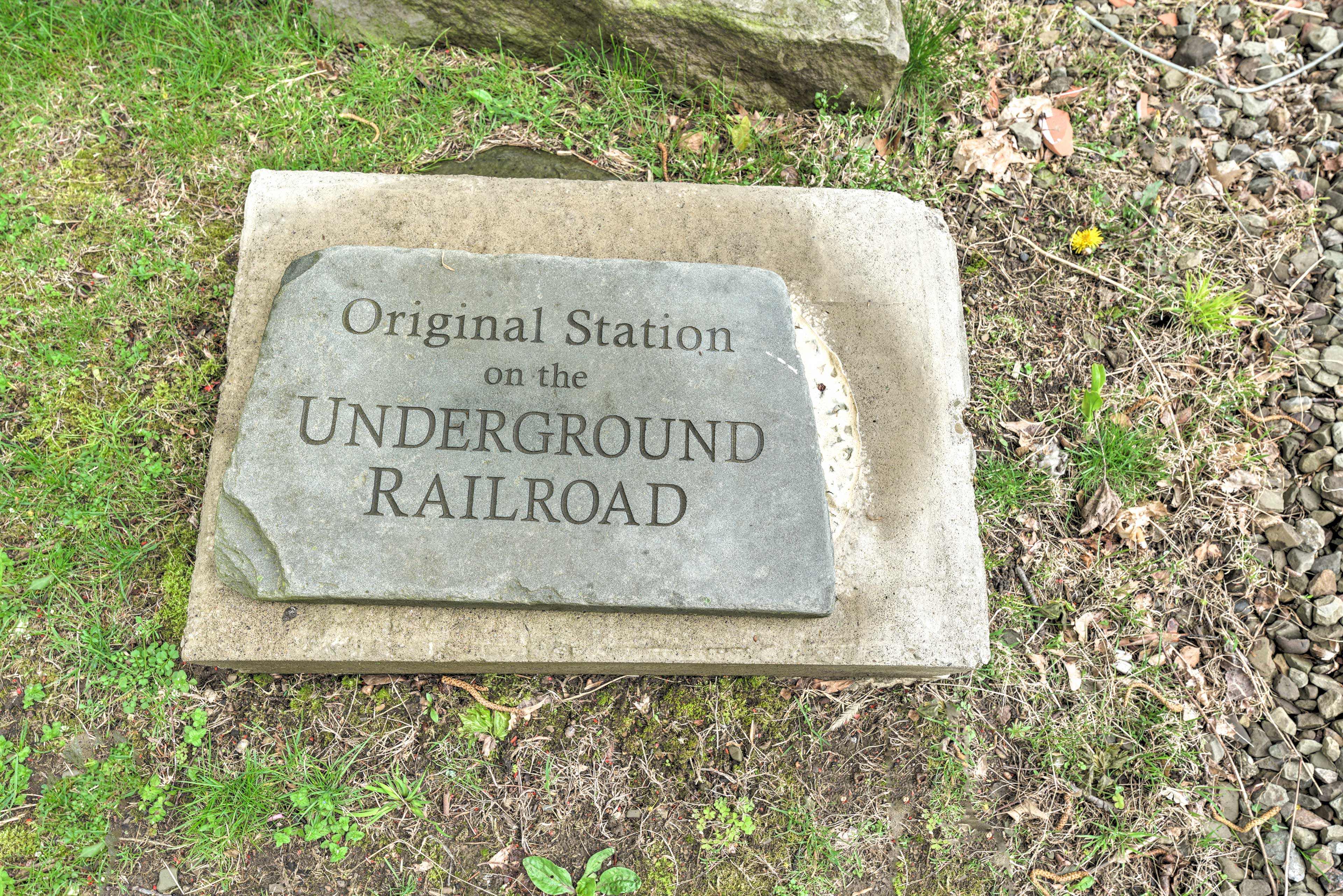 Historic Westfield Home: 2 Mi to Lake Erie!