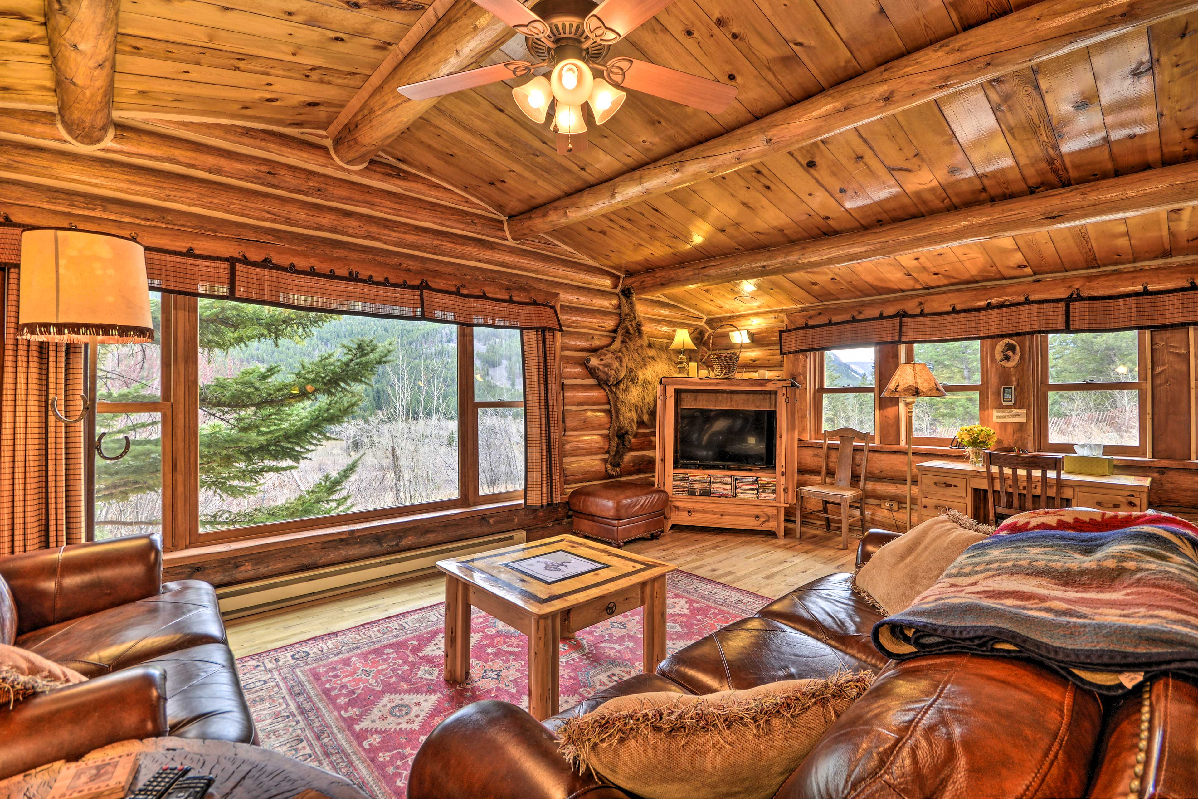 Property Image 2 - ’Honeys’ Log Cabin w/ Trail Access & Views!