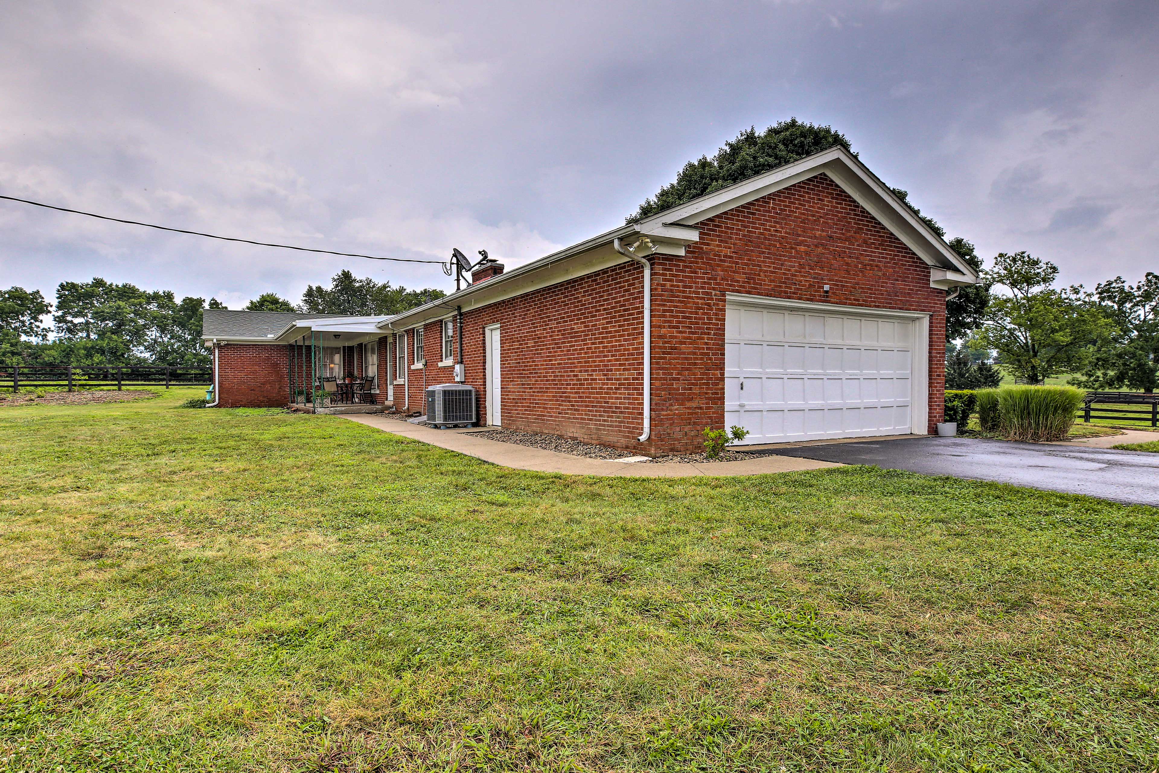 Property Image 2 - Horse Country House, 6 Mi to KY Horse Park!