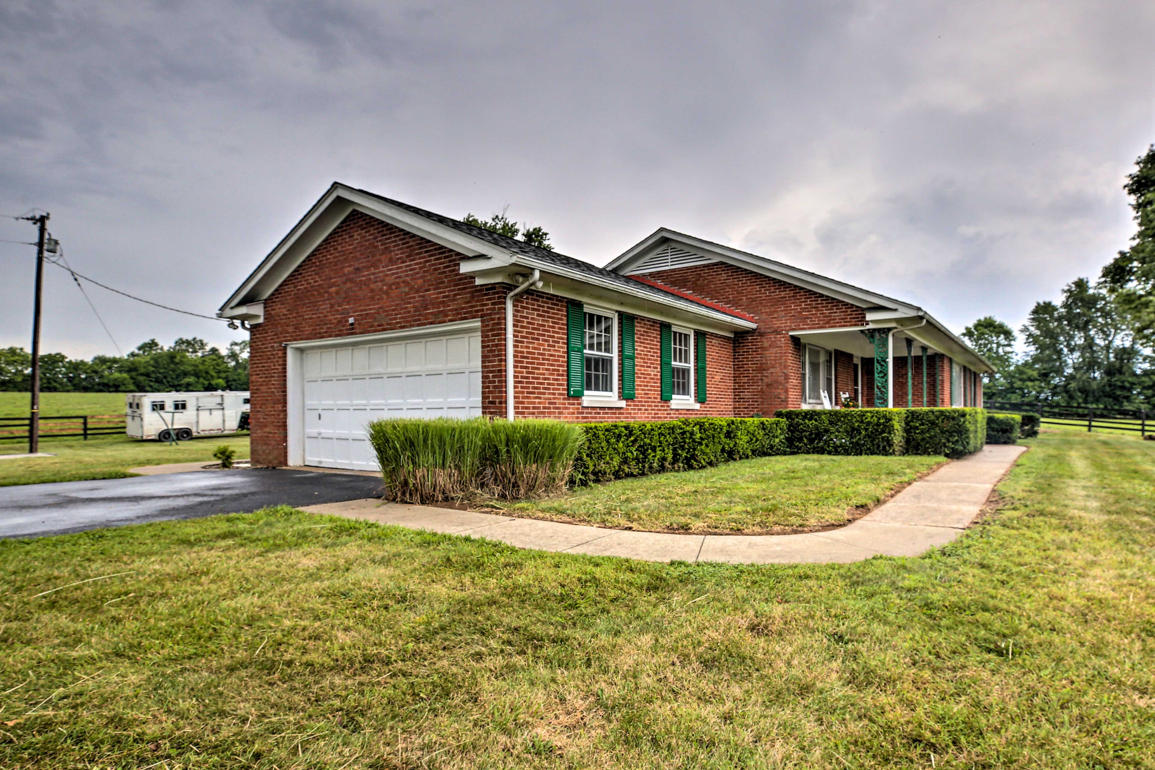 Horse Country House, 6 Mi to KY Horse Park!