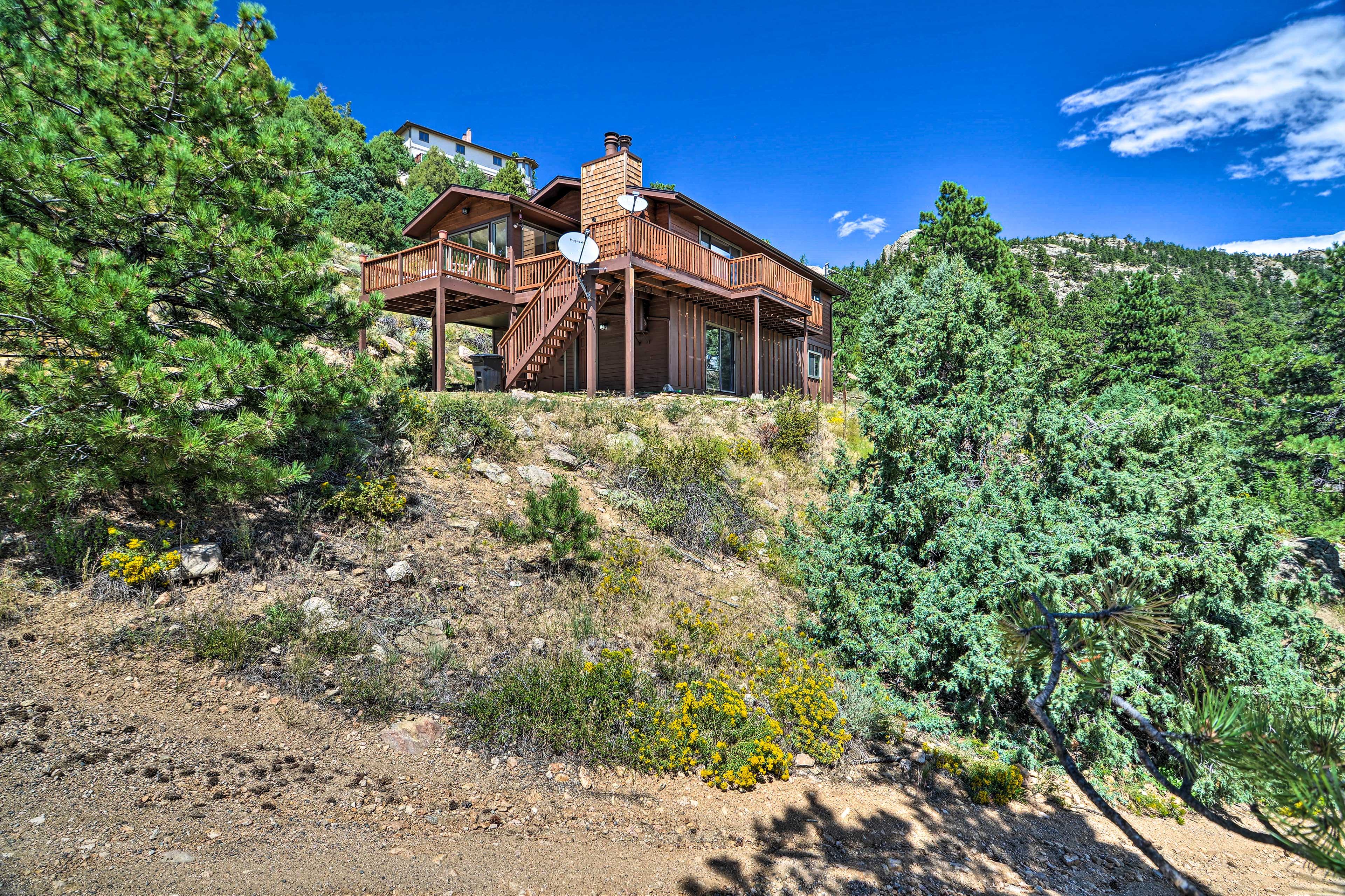 Property Image 1 - Idyllic Cabin w/ Grill & Panoramic Mtn Views!