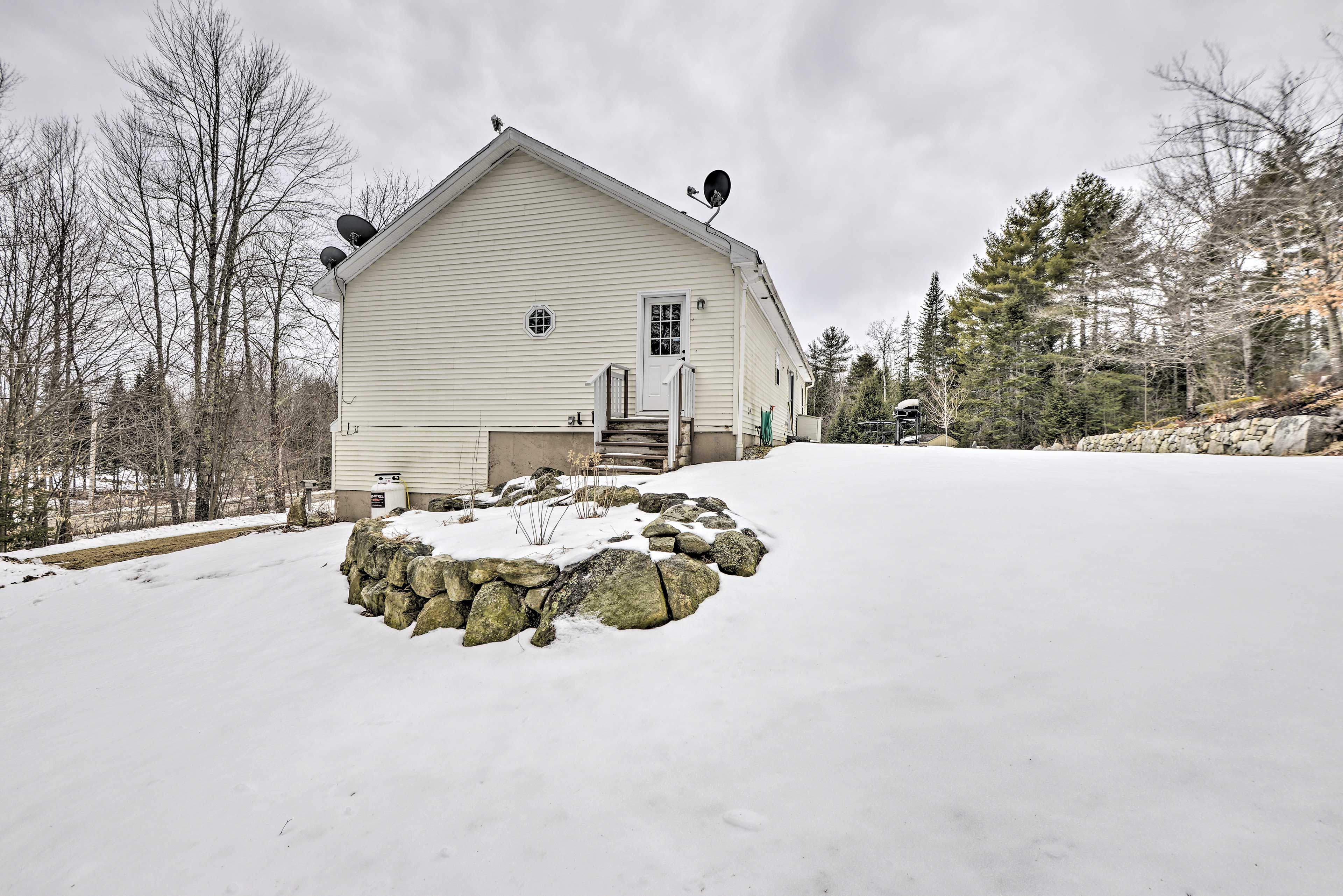 Property Image 1 - Idyllic Washington Retreat w/ Fire Pit & Yard