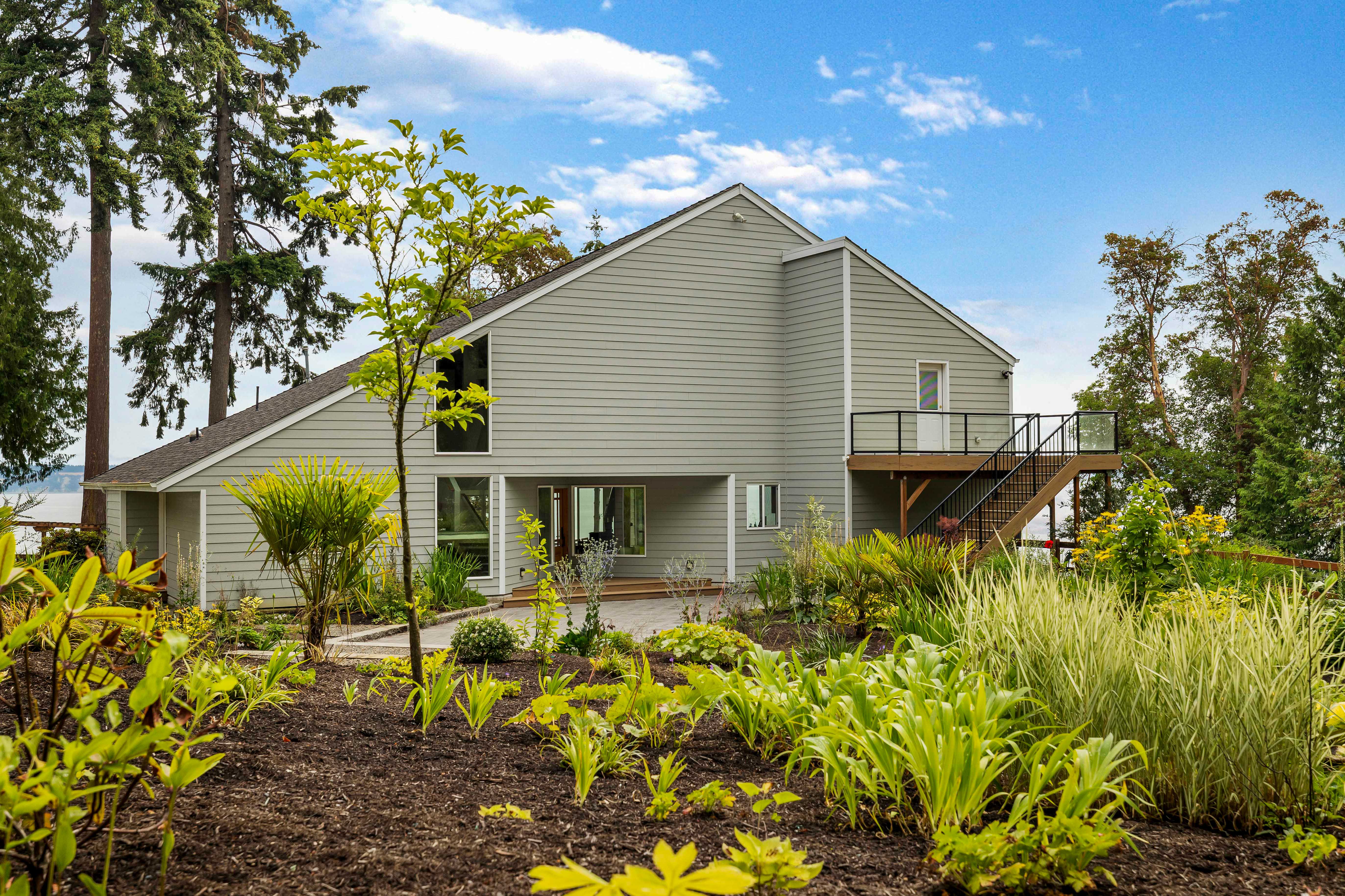 Hike, Bike & Explore: Oceanfront Kingston Getaway