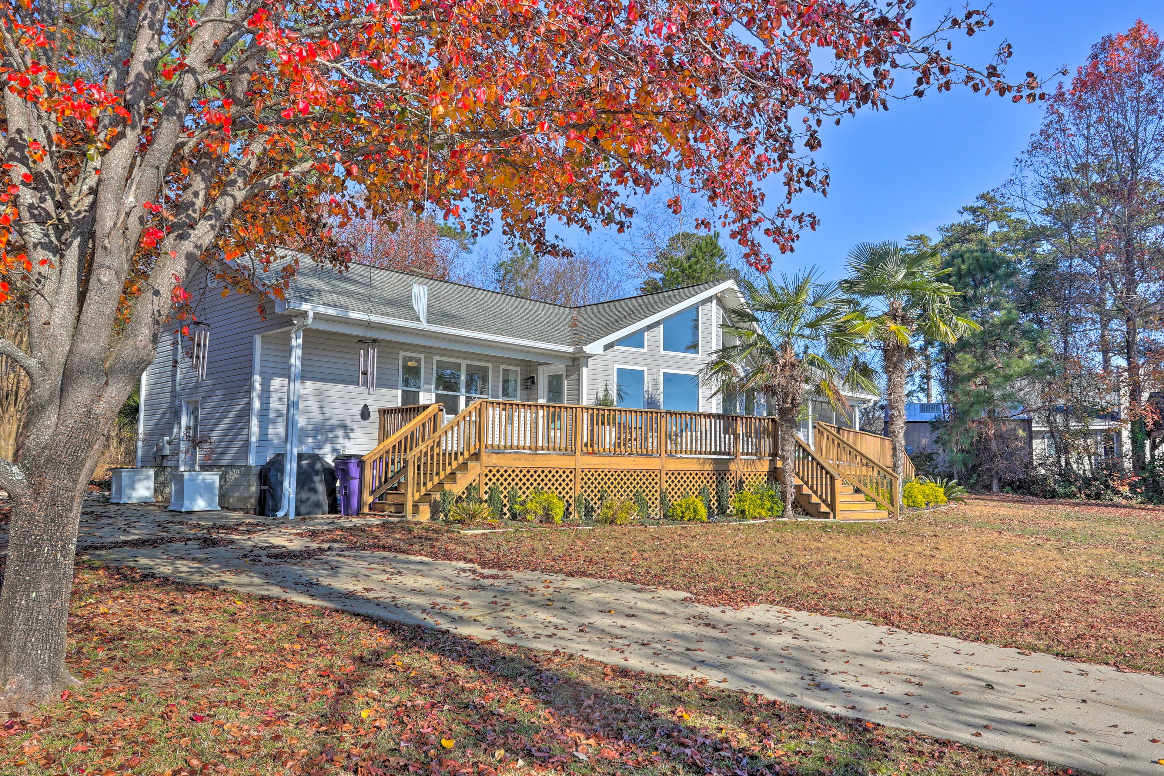 Waterfront Retreat w/ Dock & Deck on Lake Murray!