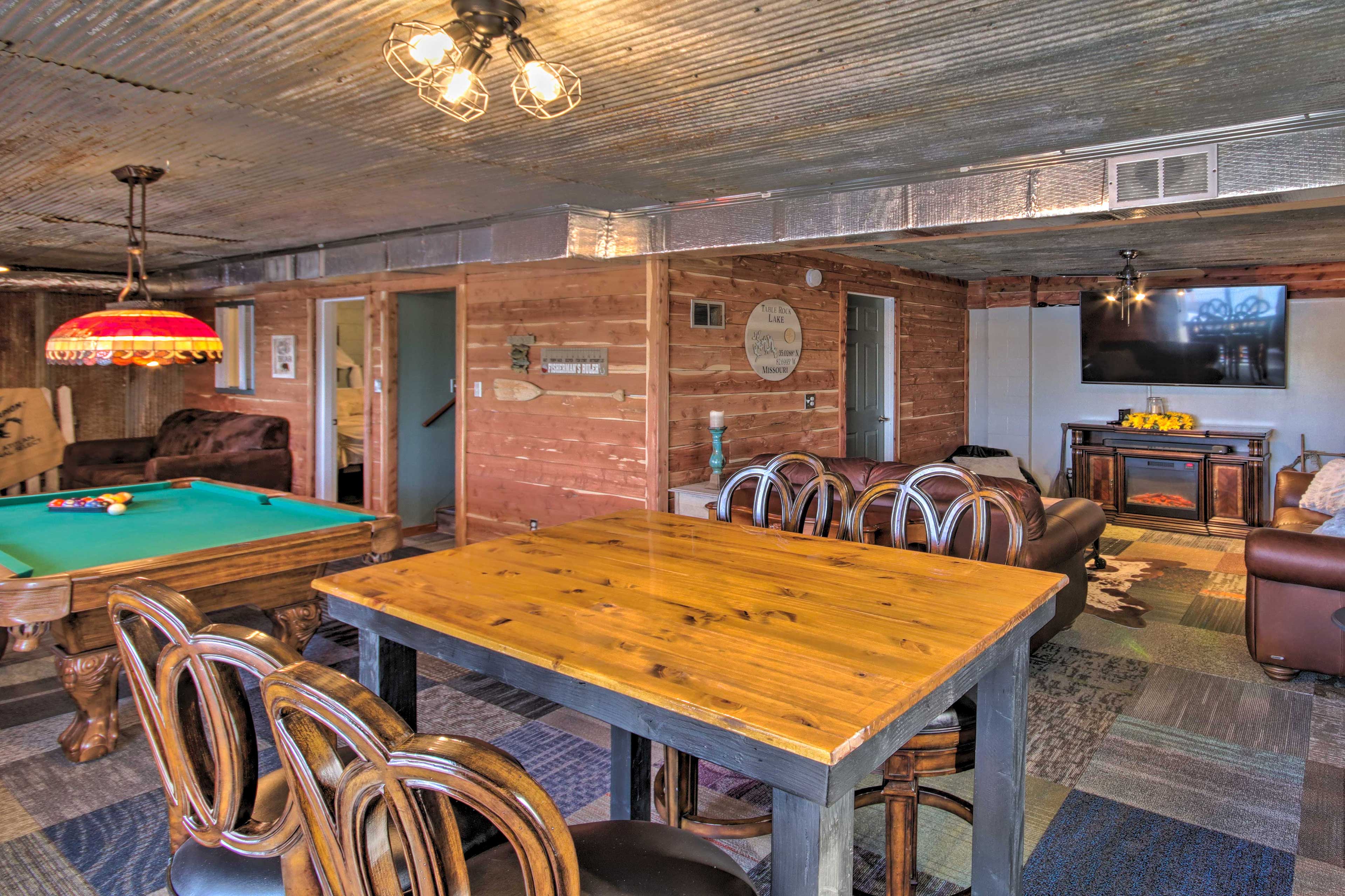 Property Image 2 - Lakefront Gem w/ Screened Porch + Game Room!