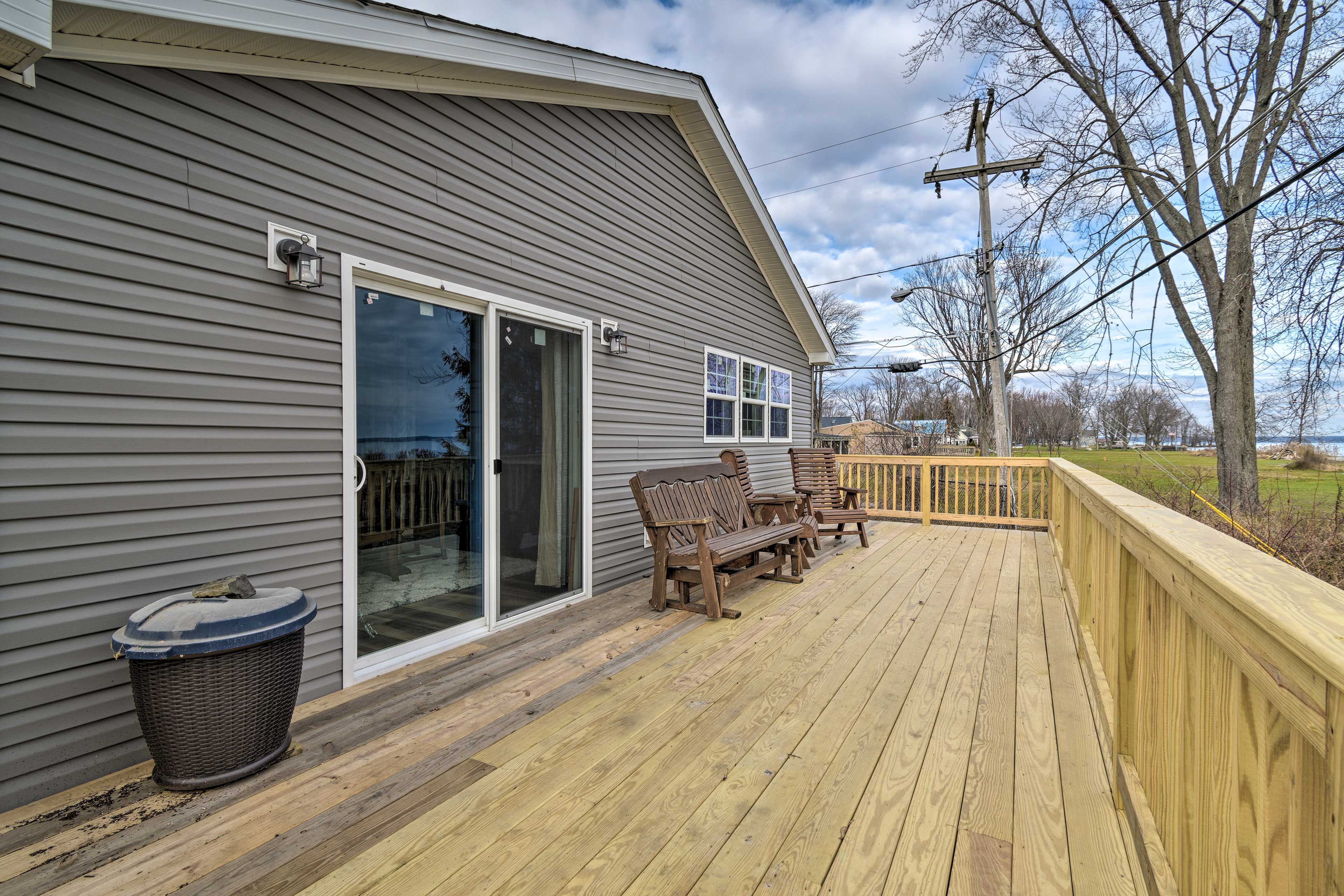 Property Image 2 - Lakefront Home w/ Deck, Fishing Dock & Canoe!