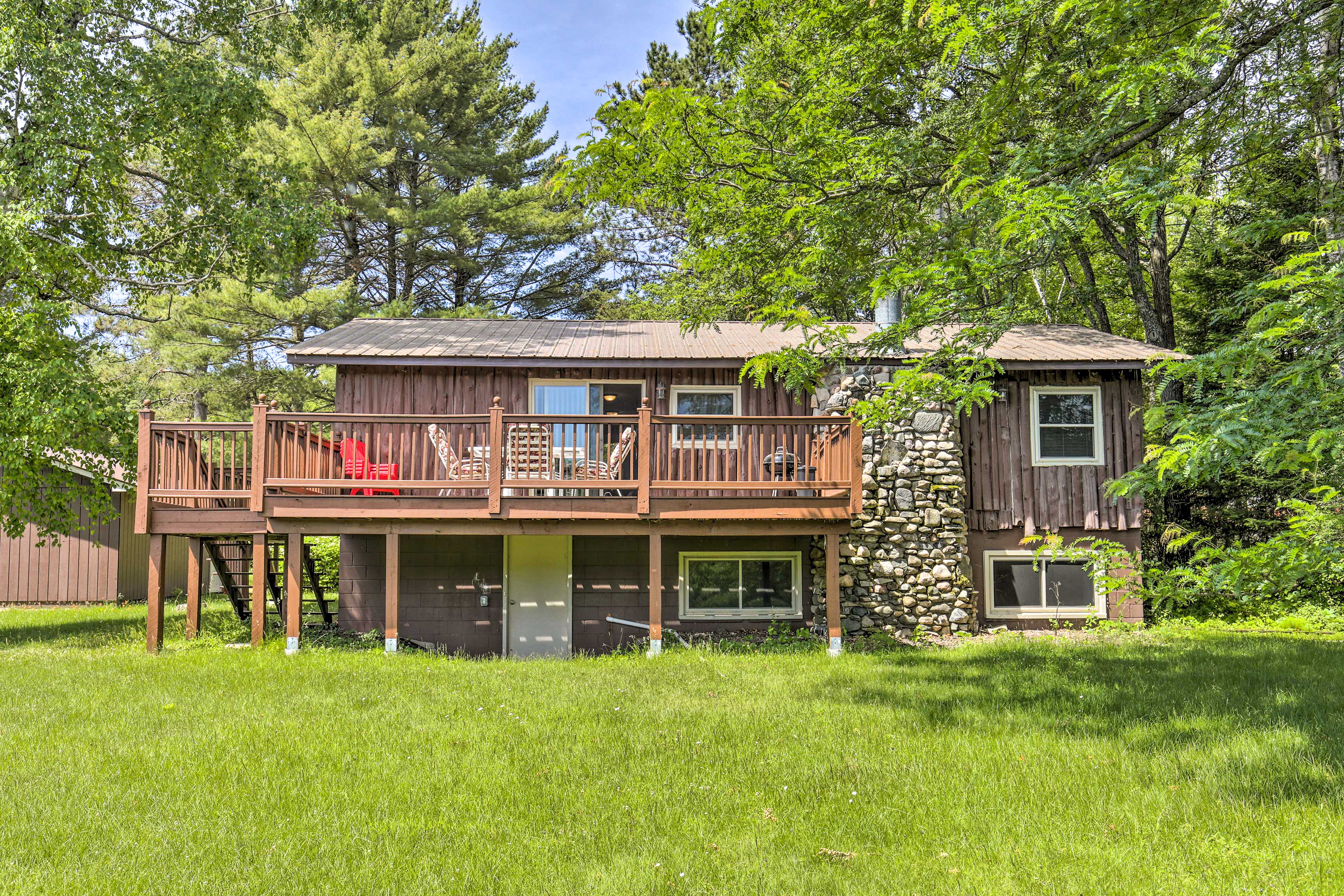 Property Image 2 - Lakefront Tomahawk Cabin w/ Boat Dock & Deck