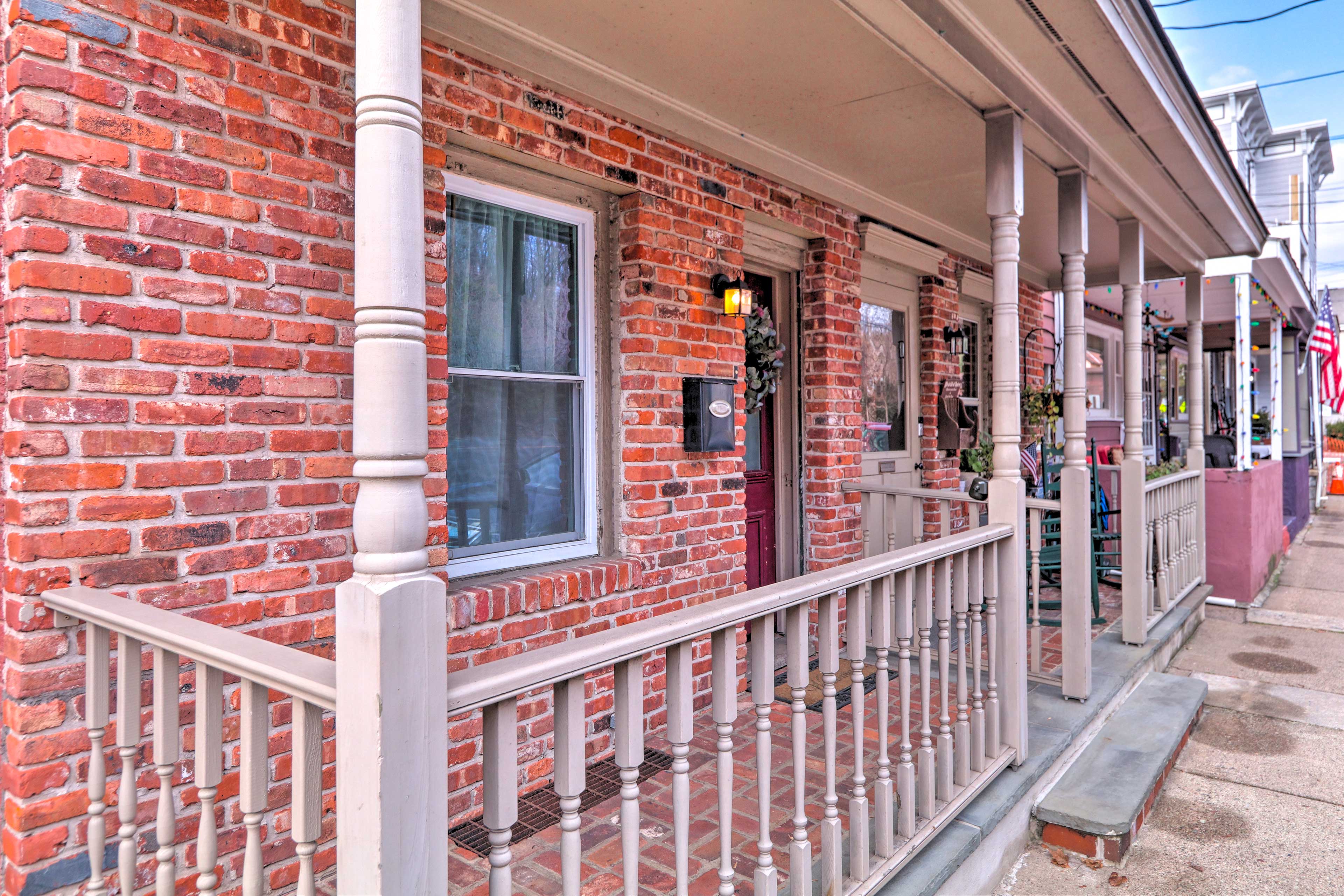 Cozy Lambertville Abode in the Heart of Downtown!
