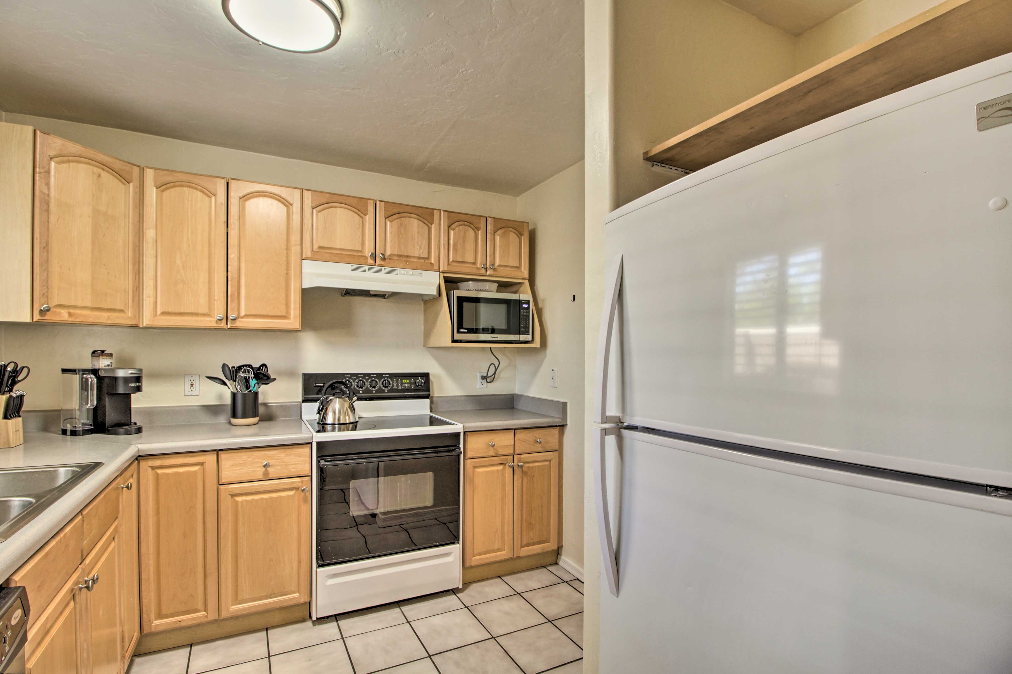 Lovely Tucson Casita w/ Gas Grill + Mtn Views