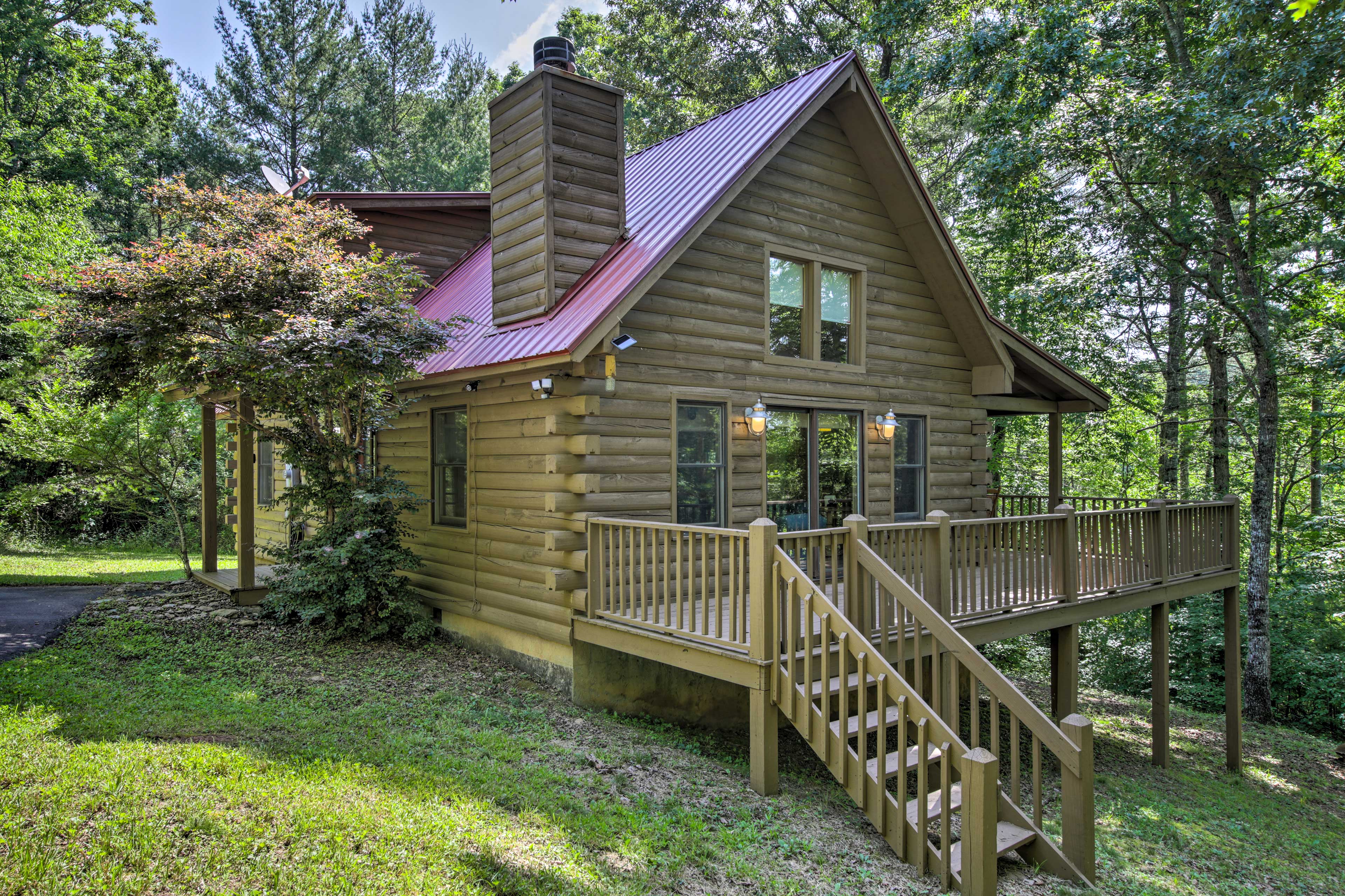 Lush Marble Cabin Rental w/ Deck, Fire Pit & Grill Home Rental in Marble