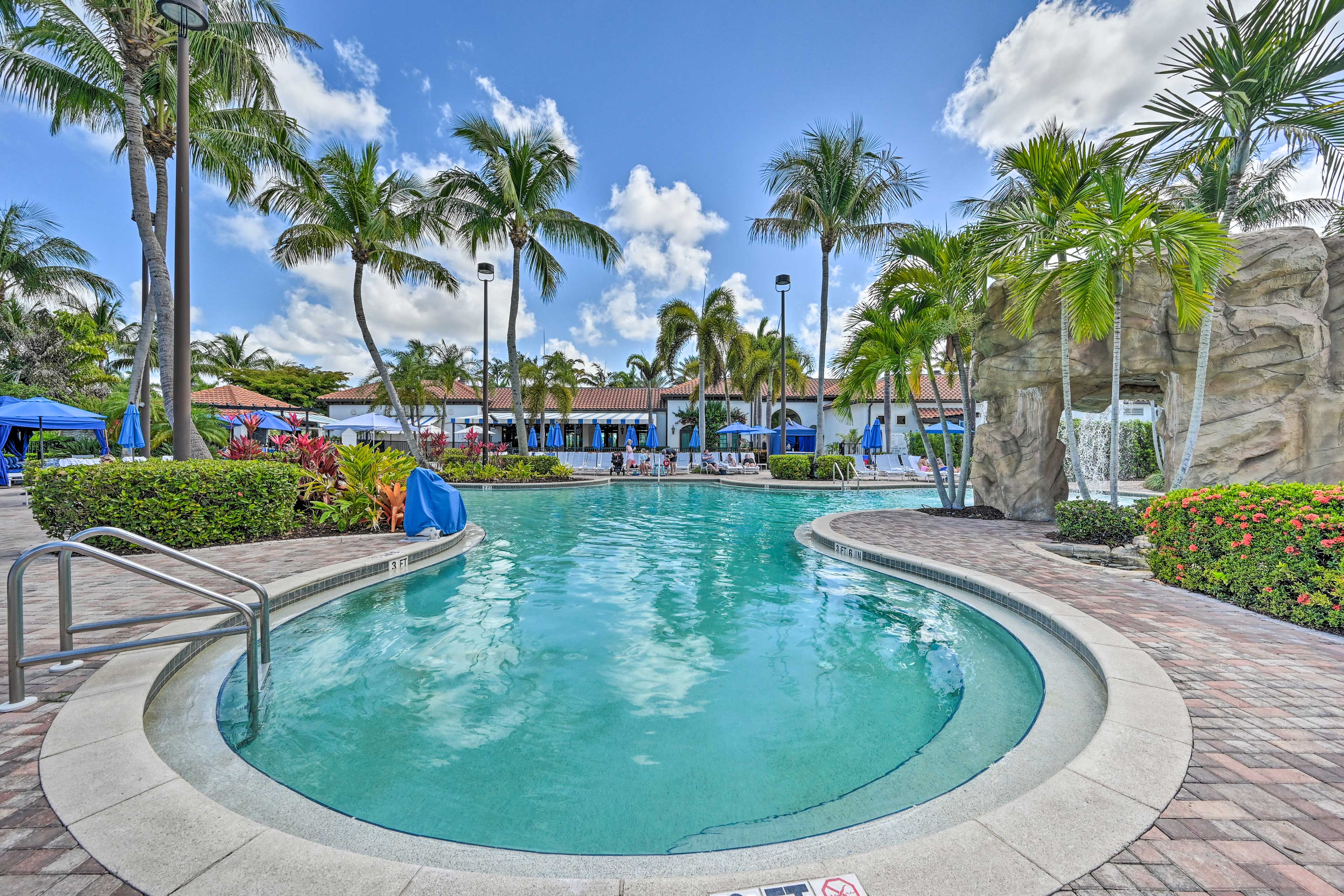 Property Image 1 - Luxe Naples Bay Resort Condo: Near 5th Ave!