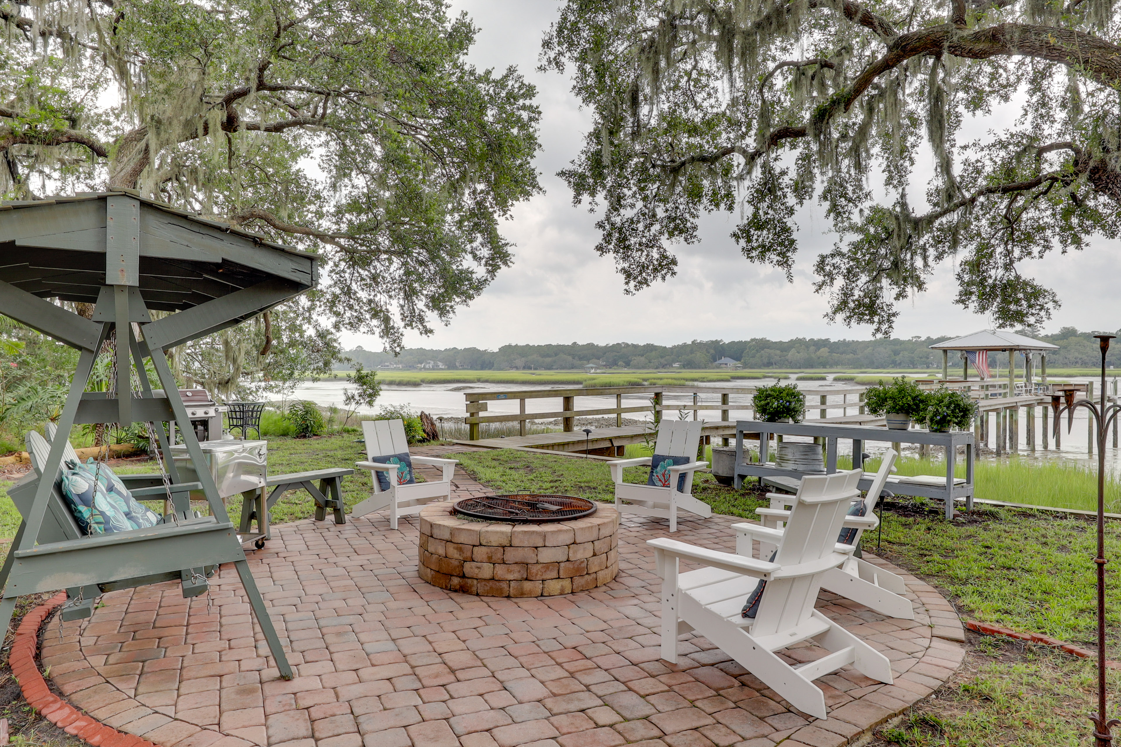 Property Image 1 - Secluded Riverfront Home w/ Dock Under Mossy Oaks