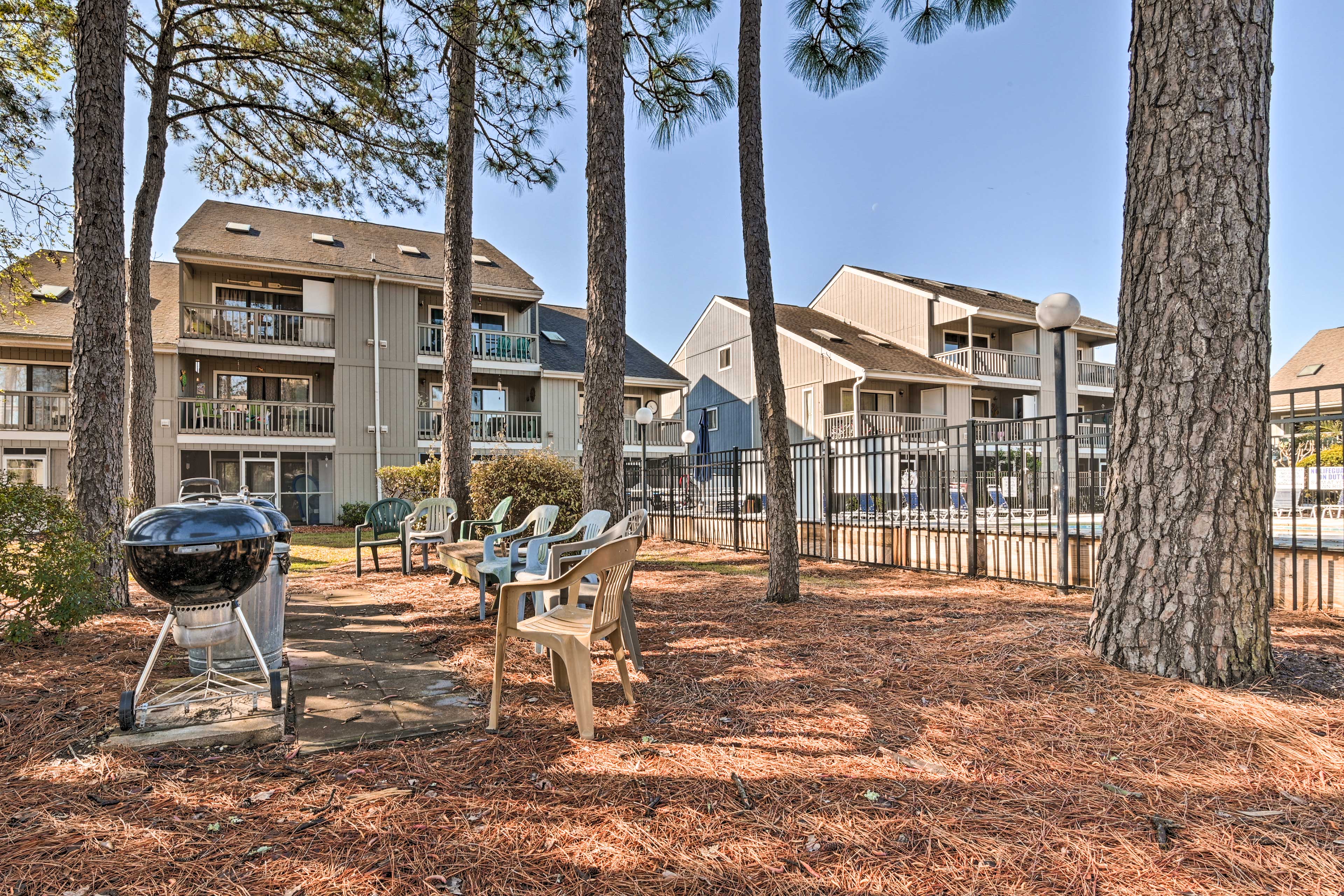 Myrtle Beach Condo ~ 2 Mi to Surfside Beach!