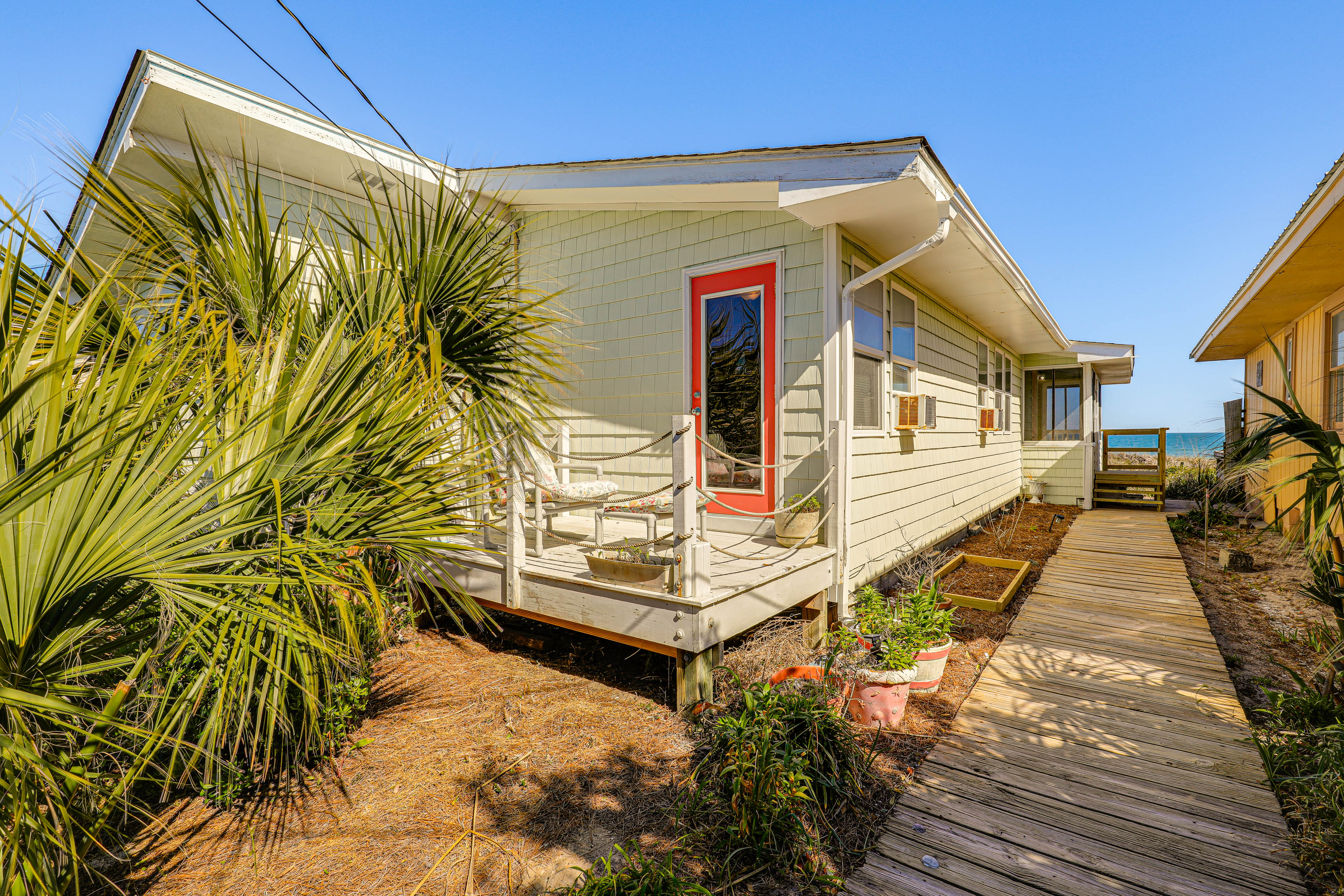 Property Image 1 - Oceanfront Gem w/ Rooftop Deck: Steps to Sand