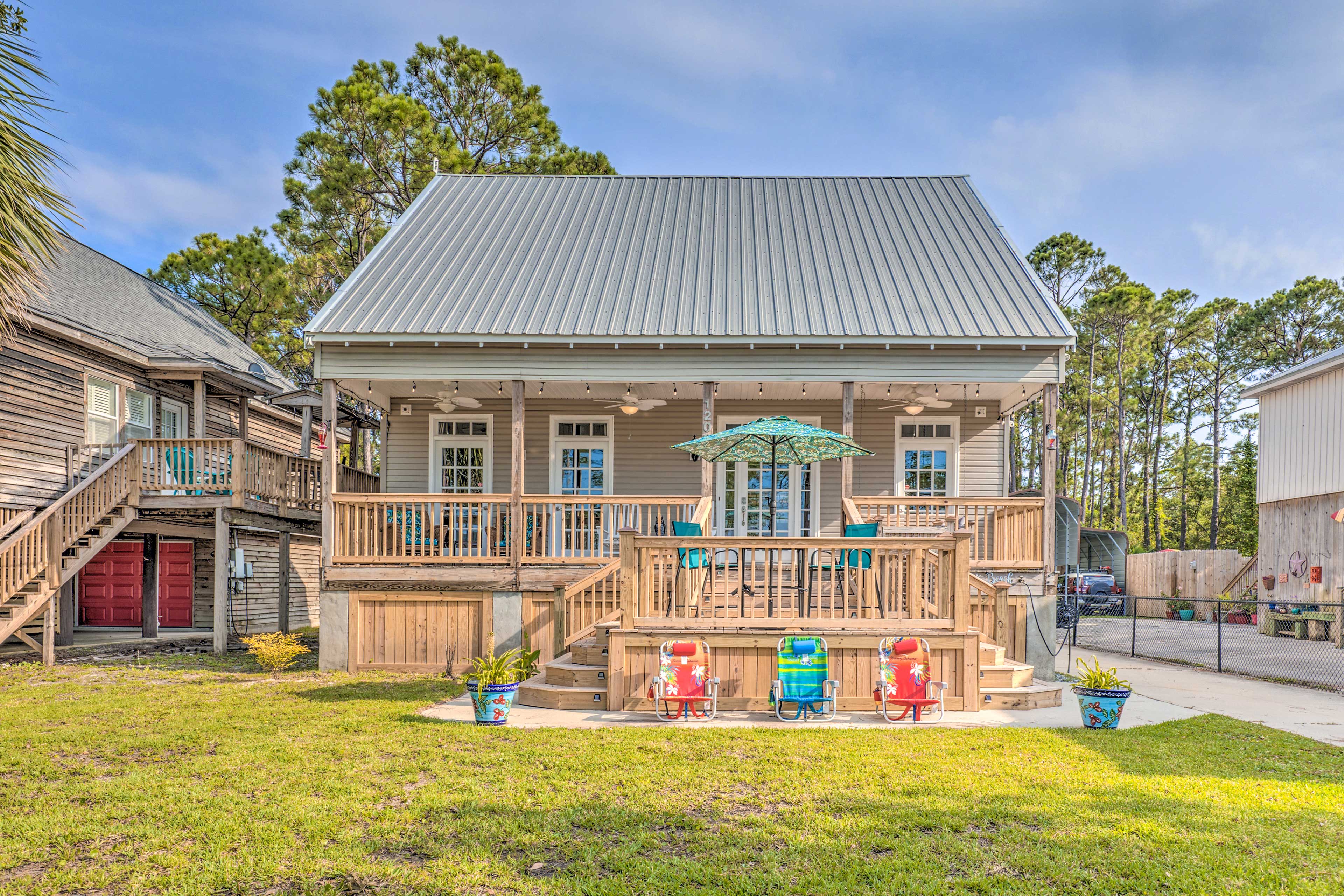 Property Image 2 - Island Home w/ Kayaks, Bikes, & Paddleboards!