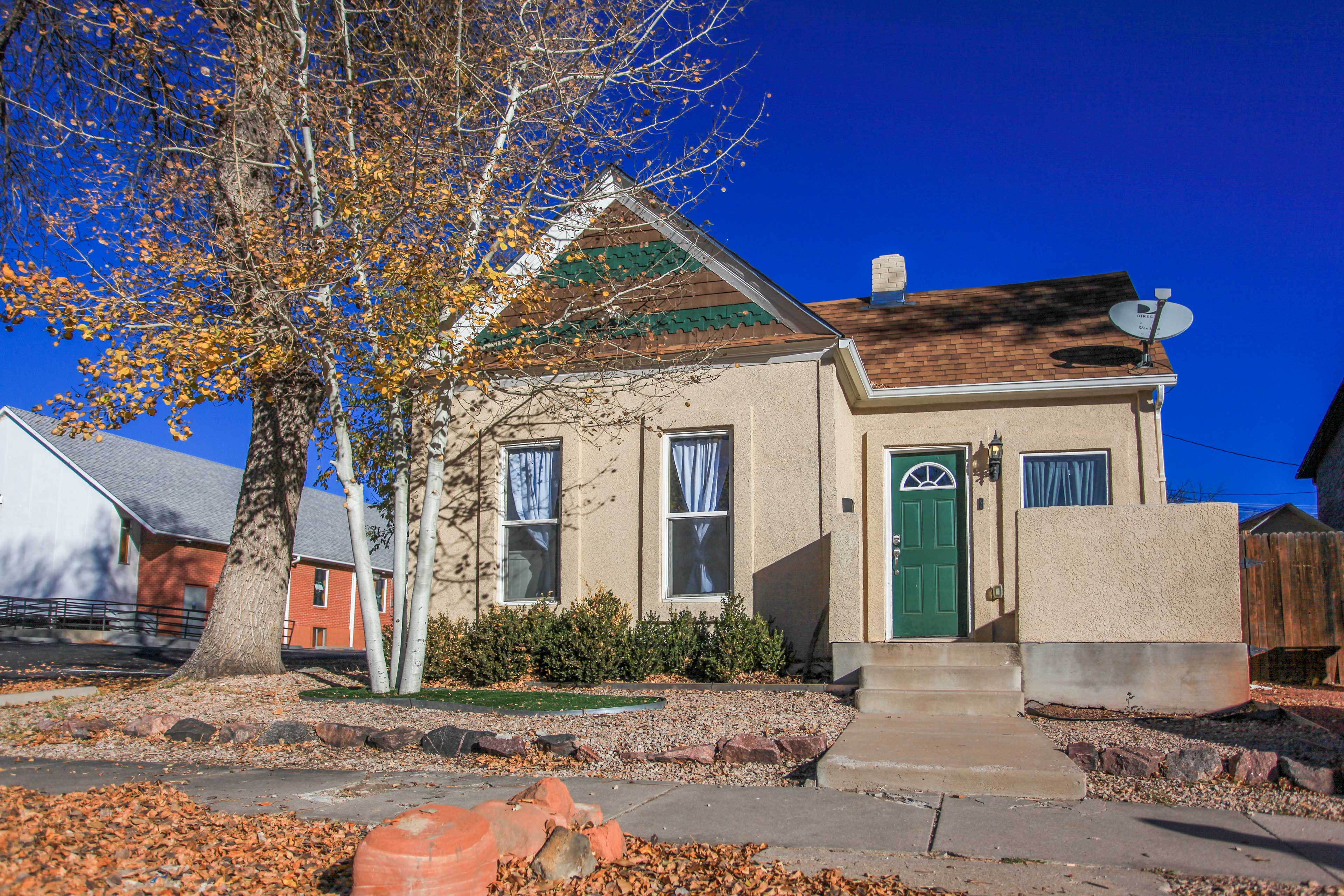 Downtown Home w/ Grill: 5 Mi to Garden of the Gods