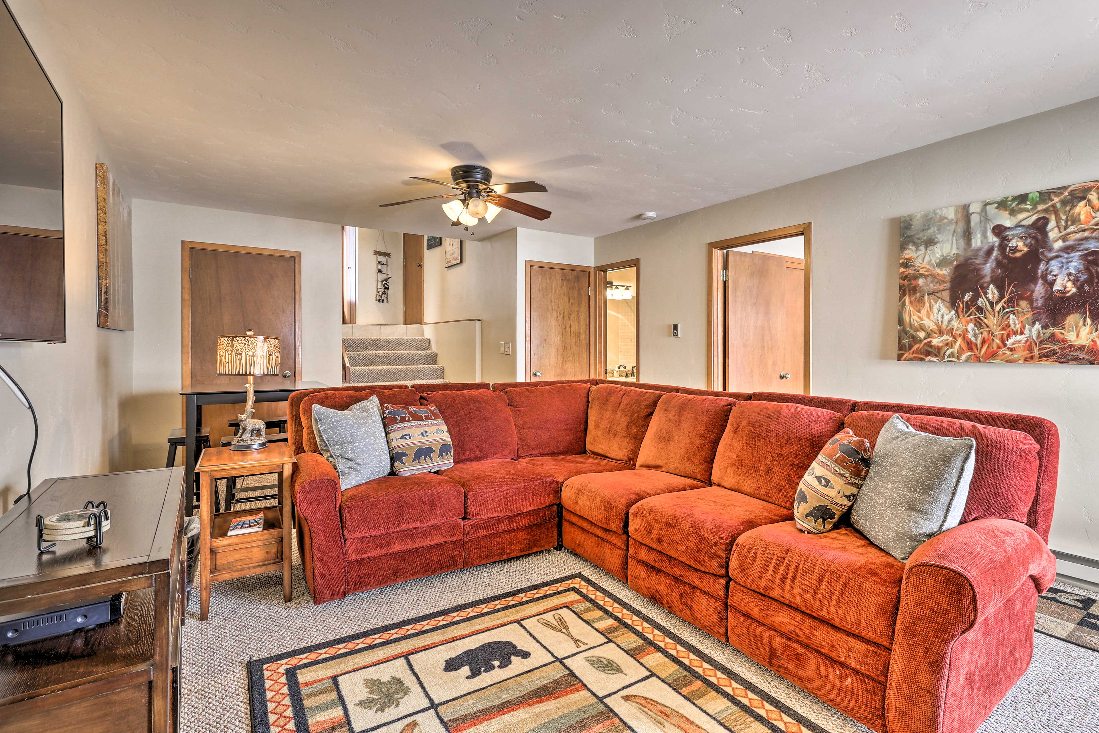 Property Image 2 - Eclectic Eagle-Vail Condo: 2 Miles to Beaver Creek