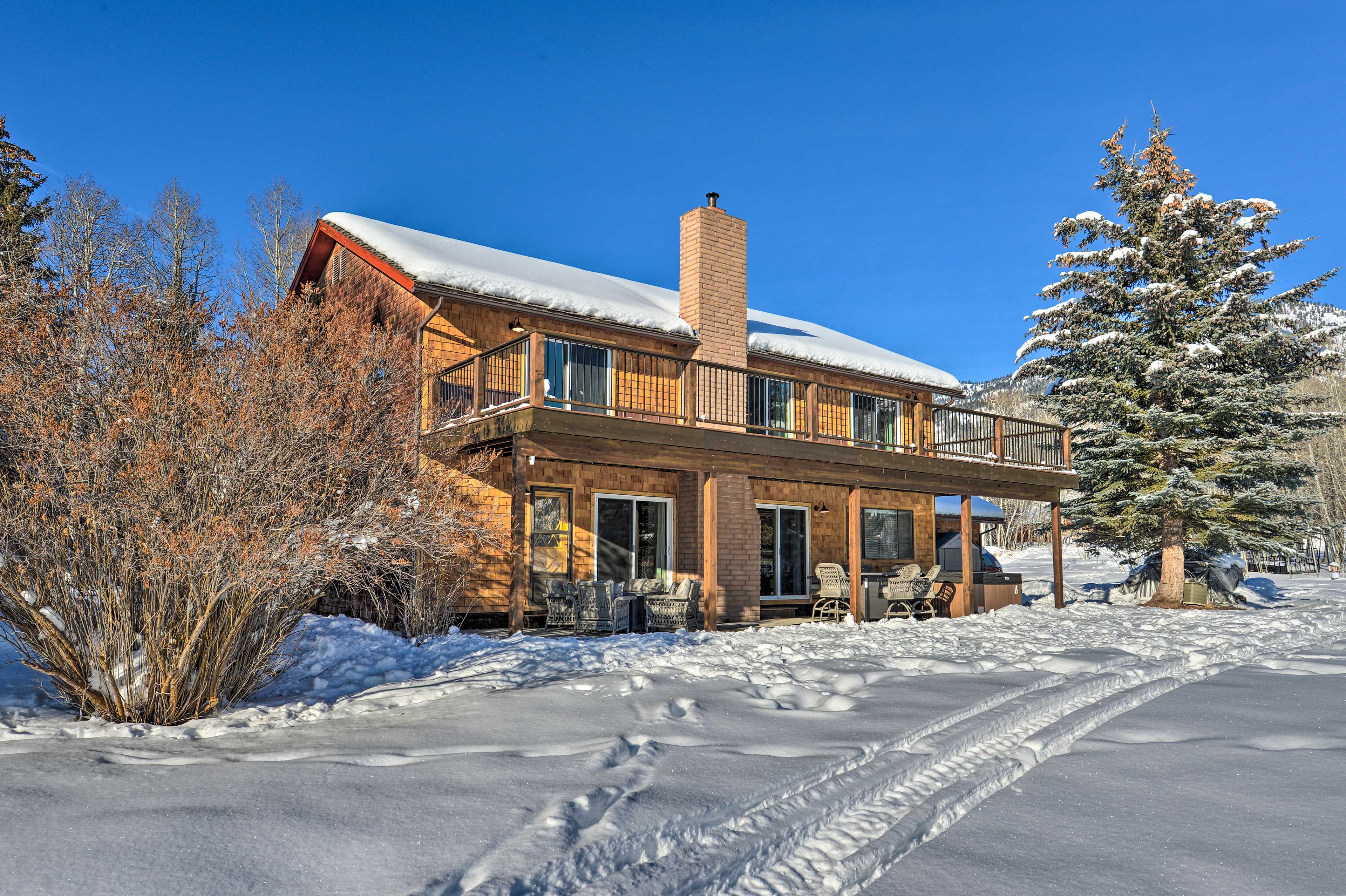 Property Image 1 - Elevated Alpine Escape: Mtn Views + Game Room!