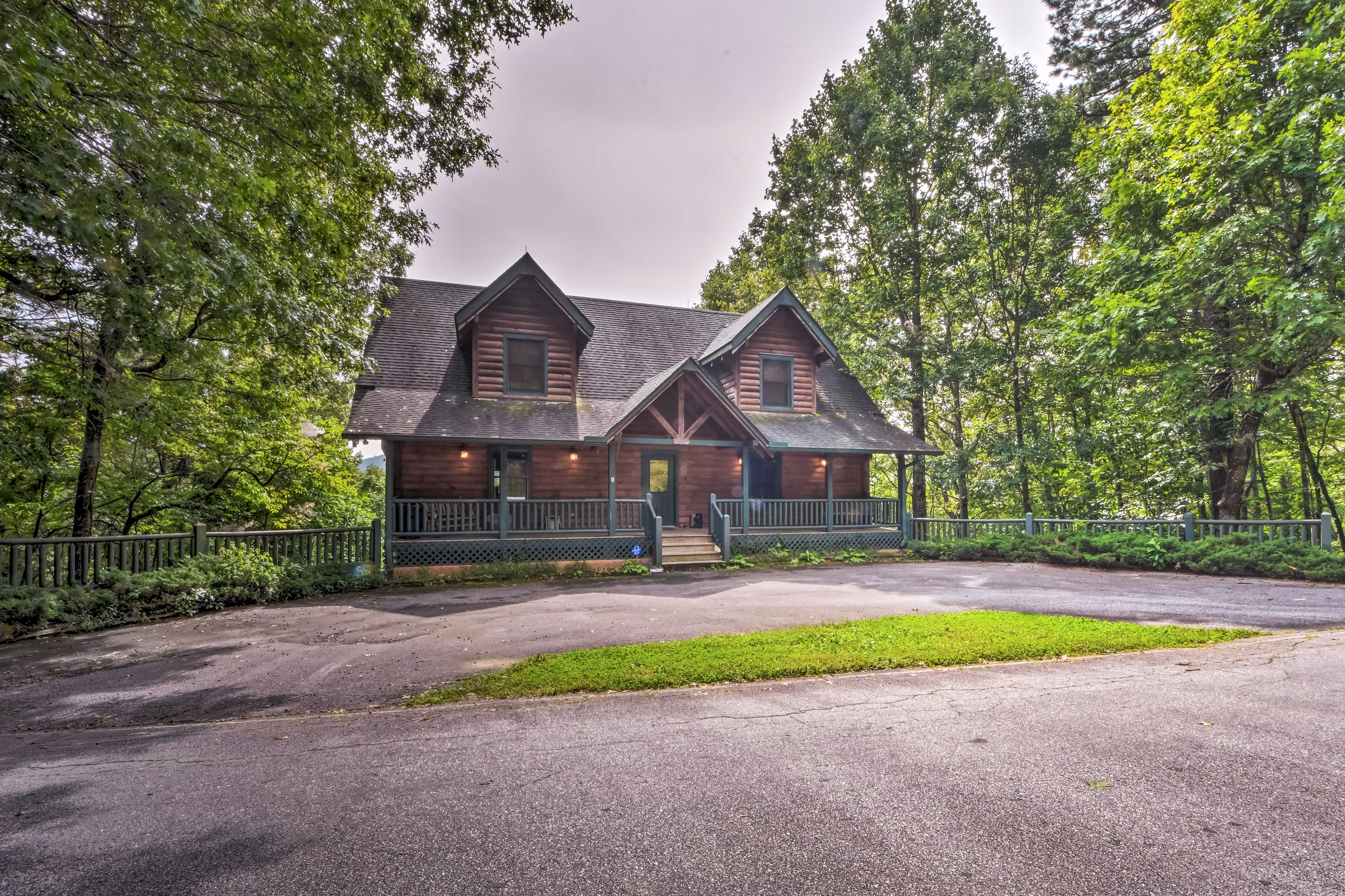 Property Image 1 - Expansive Sky Valley Lodge w/ Mountain Views!