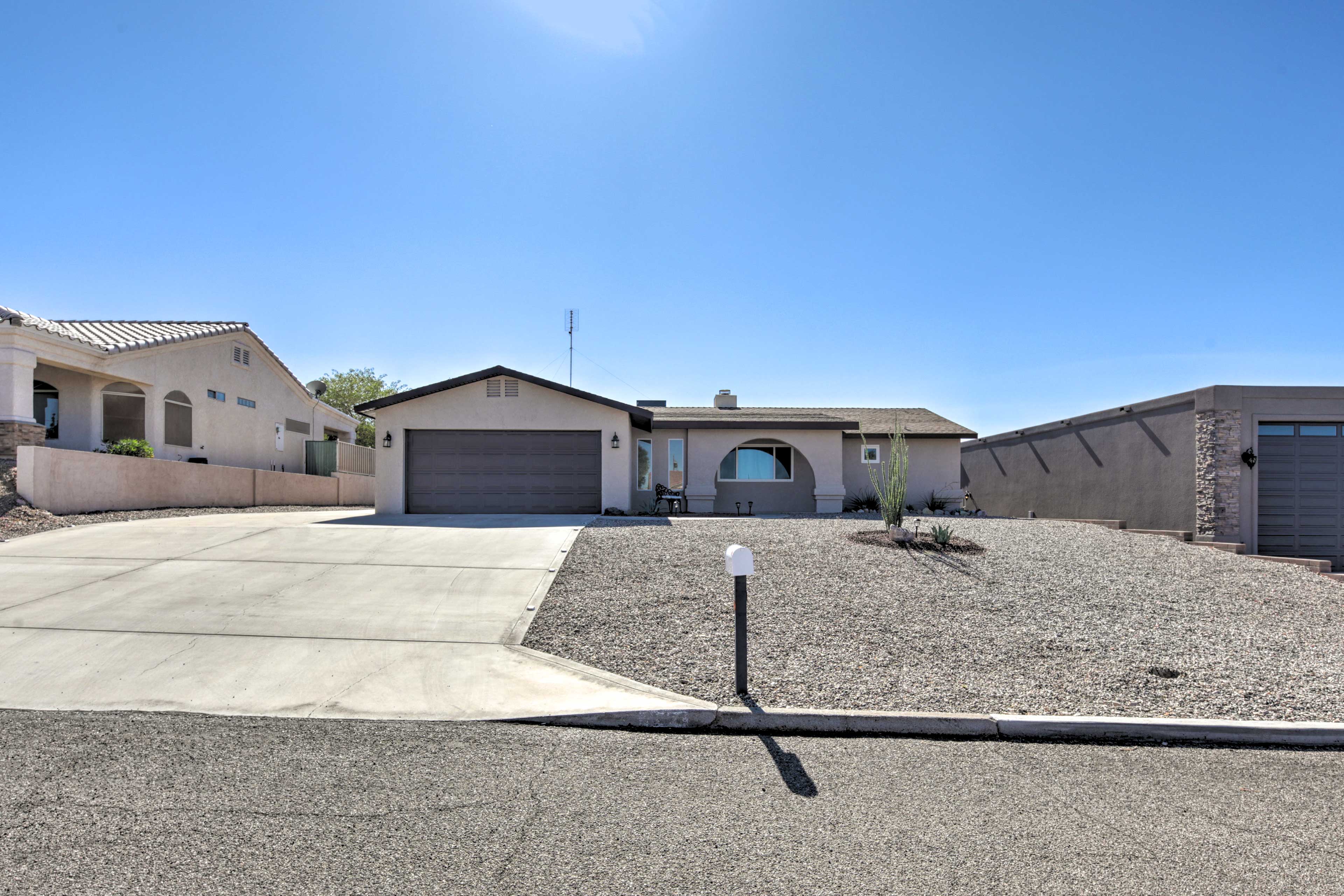 Property Image 1 - Home w/ Patio & Grill < 3 Mi to Lake Havasu!