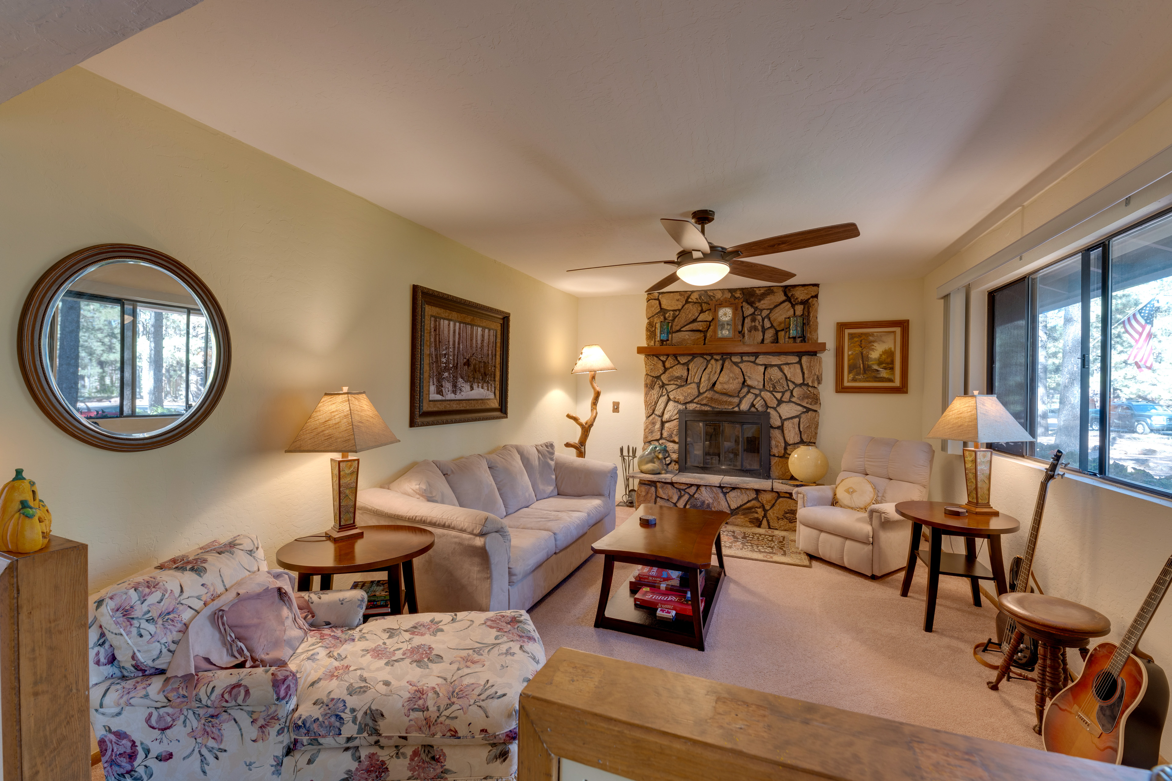 Deck + Fireplace: Cozy Pinetop Lakes Cabin!