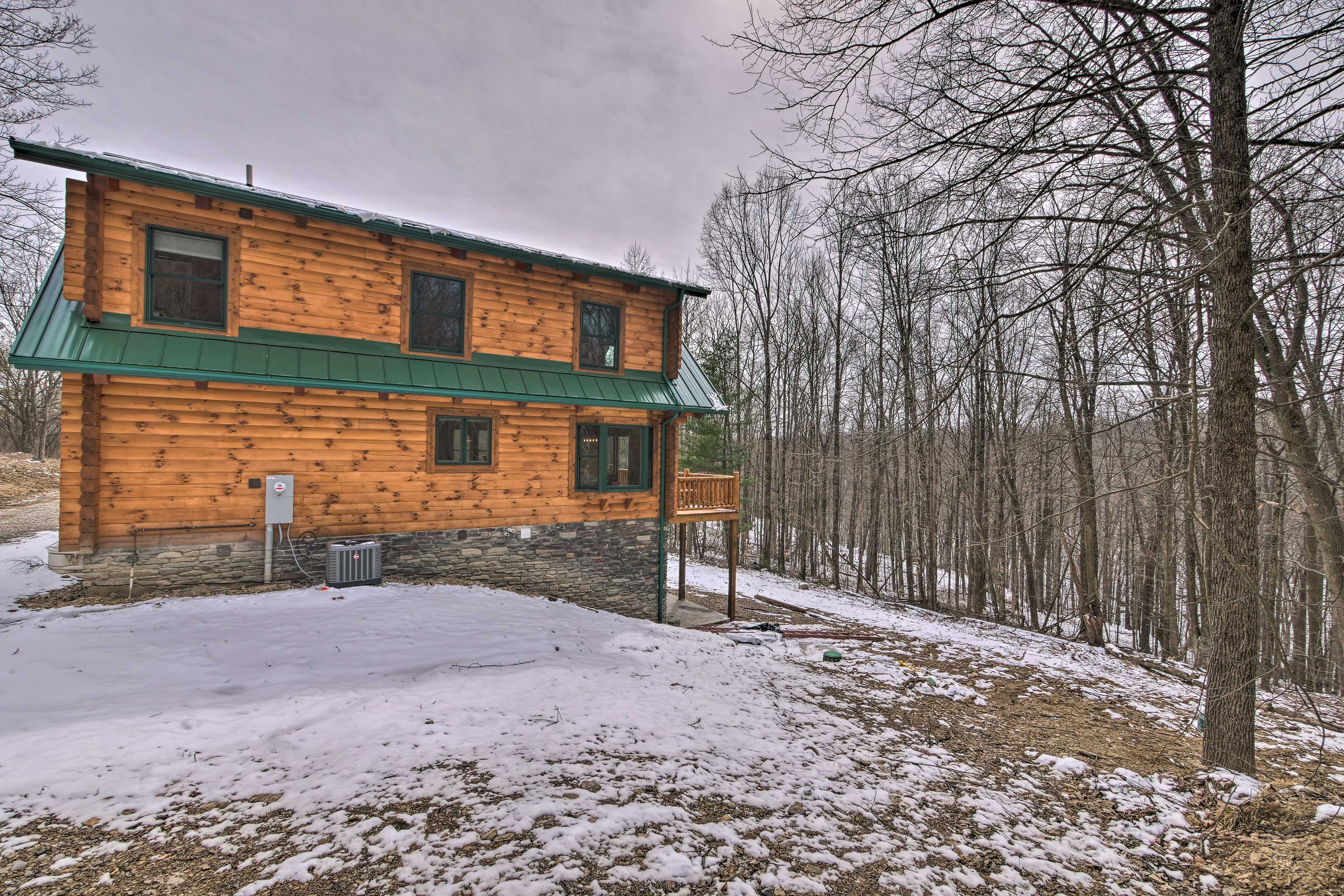 Property Image 1 - Family-Friendly Warsaw Cabin w/ Deck & Fireplace!