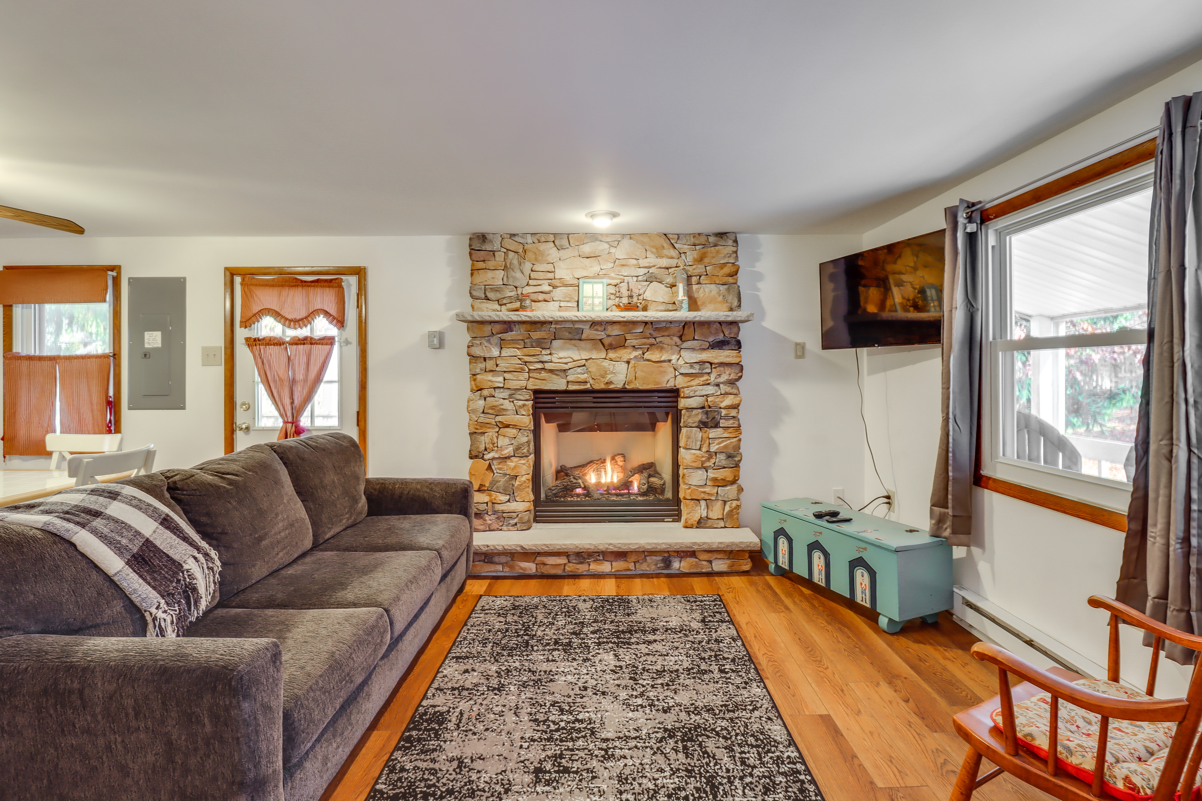 Property Image 1 - Cozy Poconos Home w/ Fire Pit, Near Lakes & Skiing