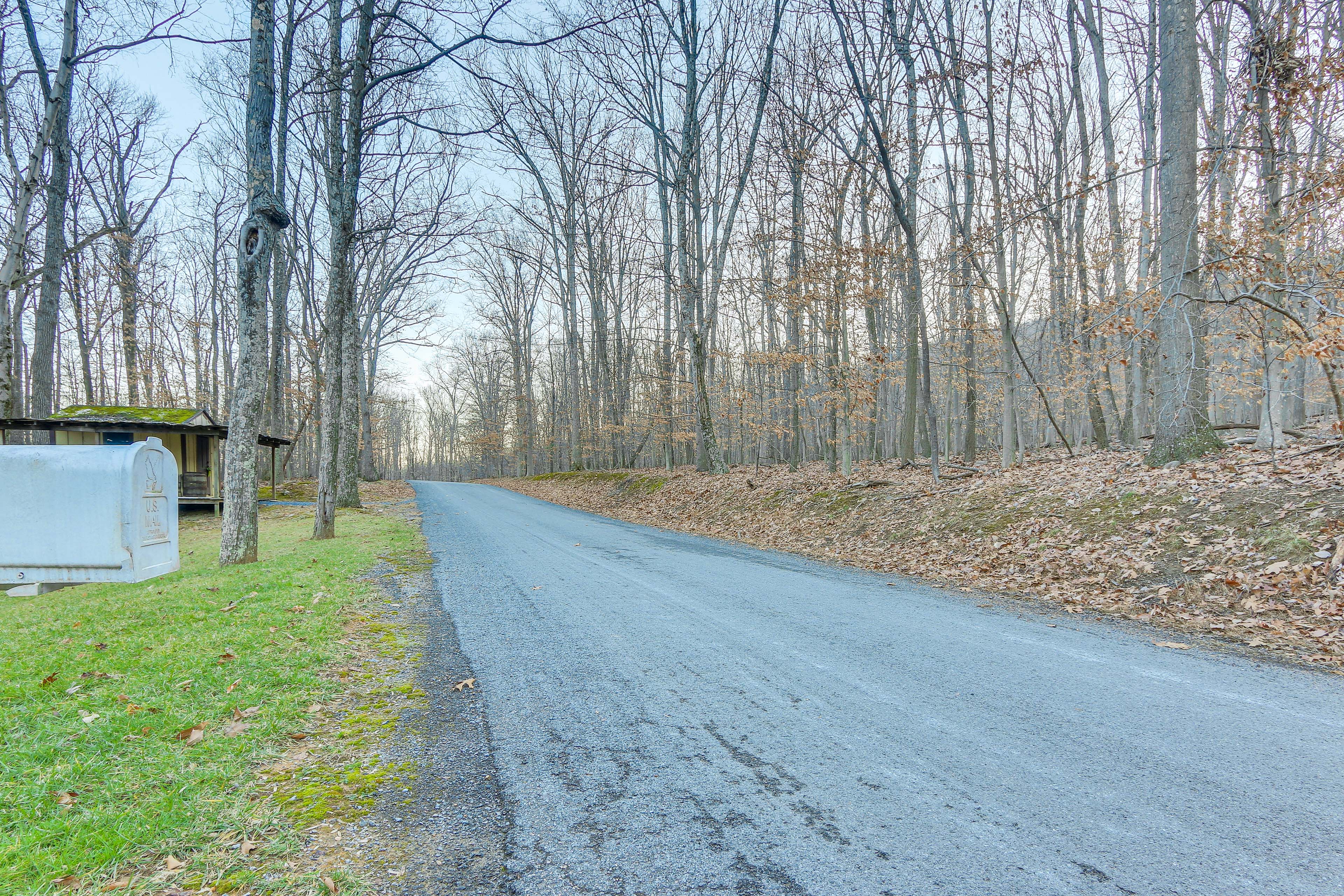 Property Image 1 - Peaceful & Secluded Knoxville Retreat w/ Deck