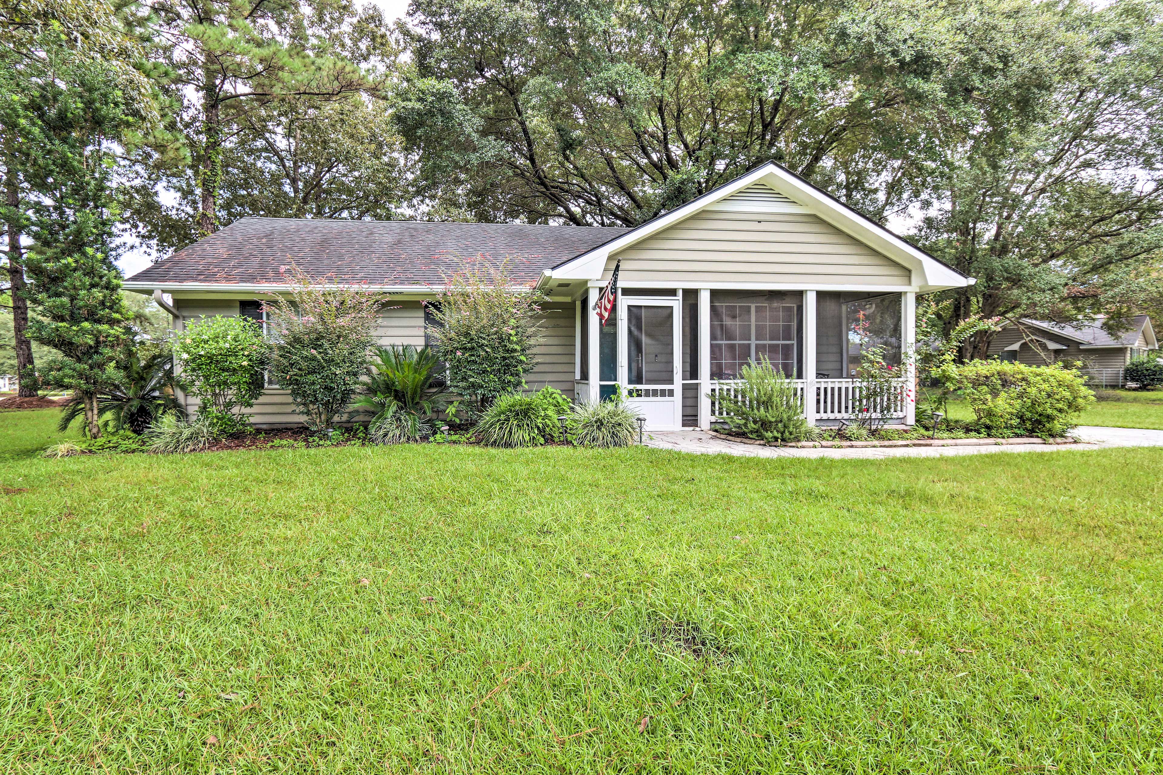 Property Image 1 - Peaceful Beaufort Home w/ Front Porch + Grill