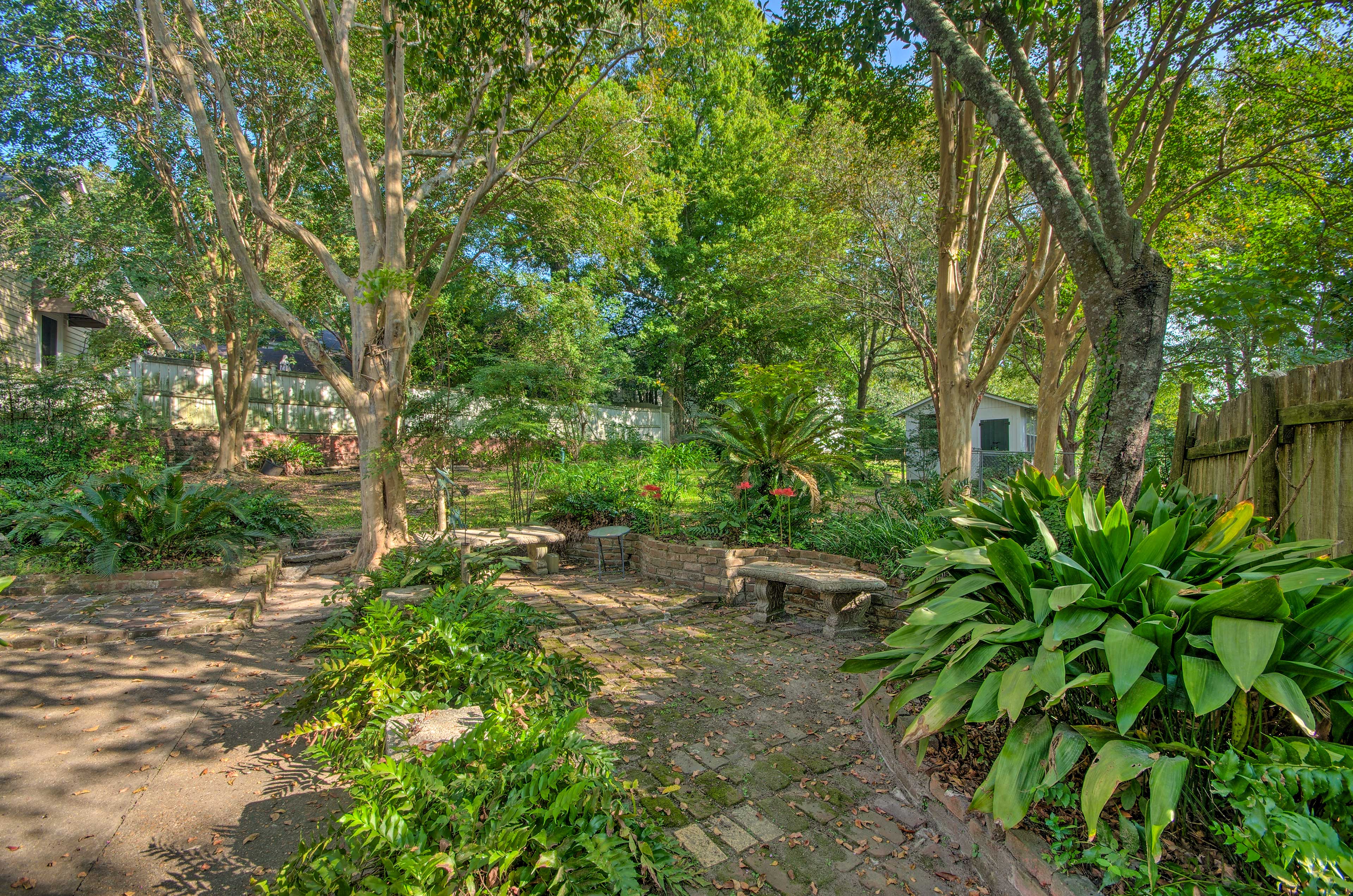 Pet-Friendly Natchez Home: Walk to Downtown!