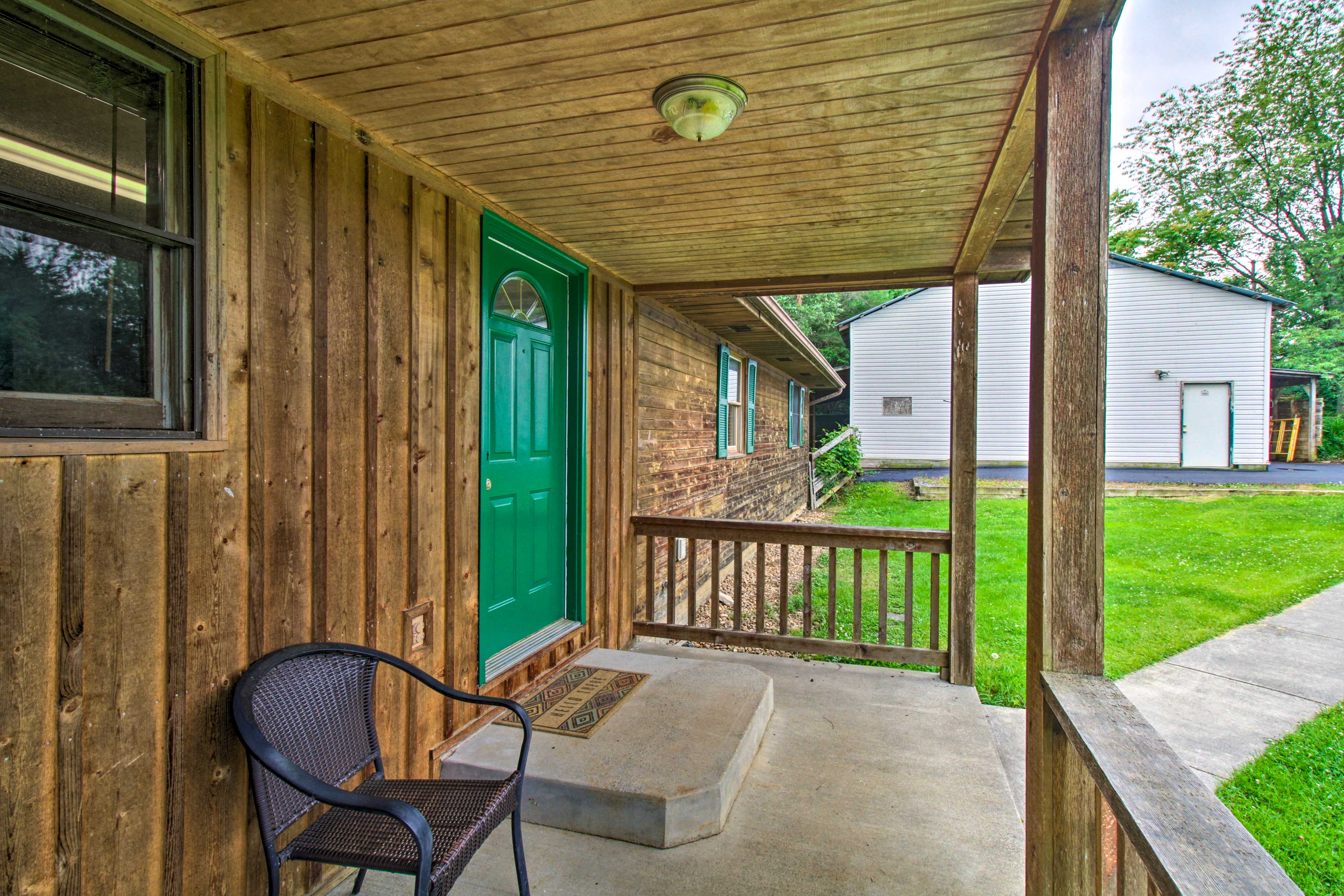 Property Image 1 - Pet-Friendly VA Home ~ 30 Mi to Shenandoah NP