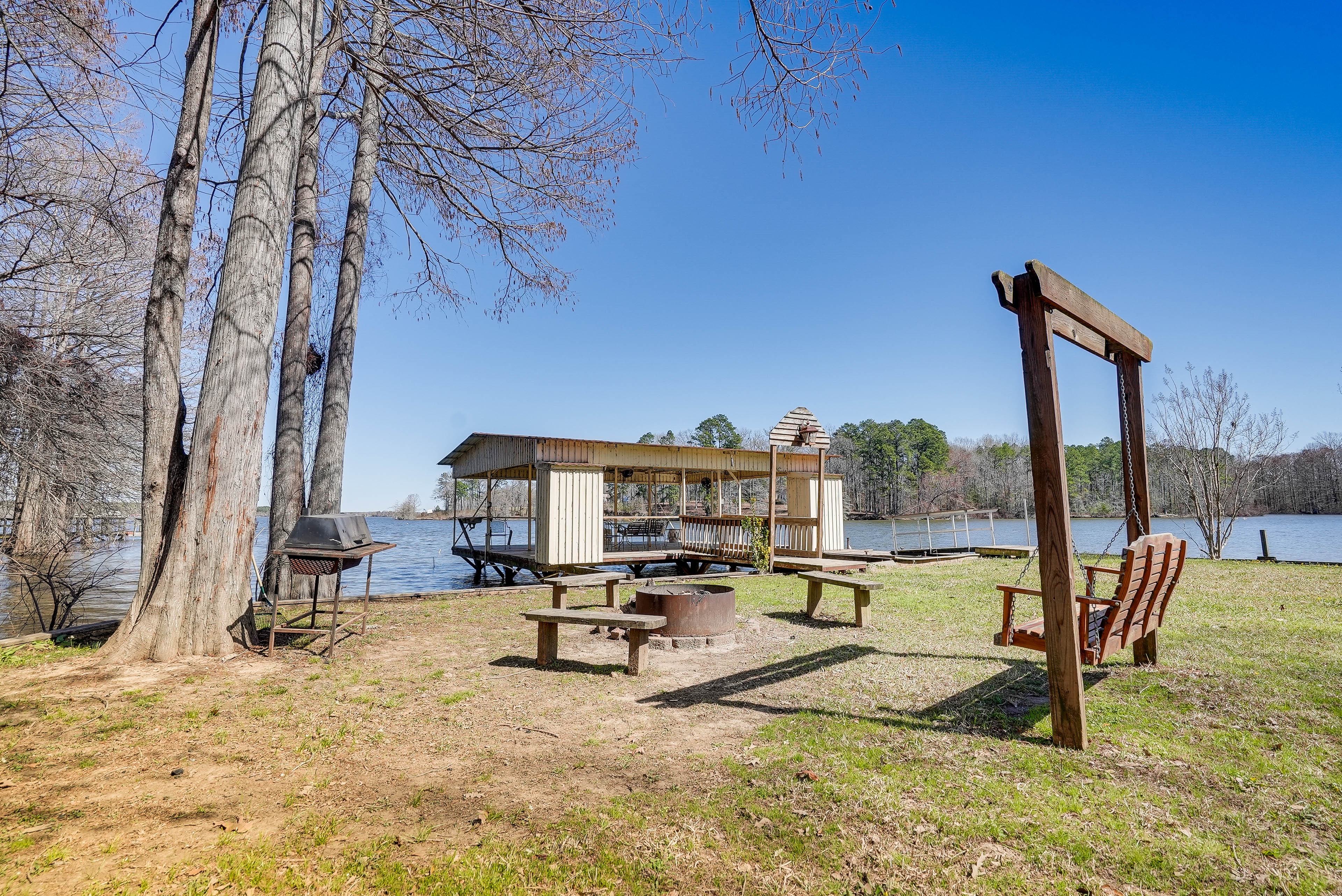 Property Image 1 - Waterfront Louisiana Home w/ Private Boat Launch!