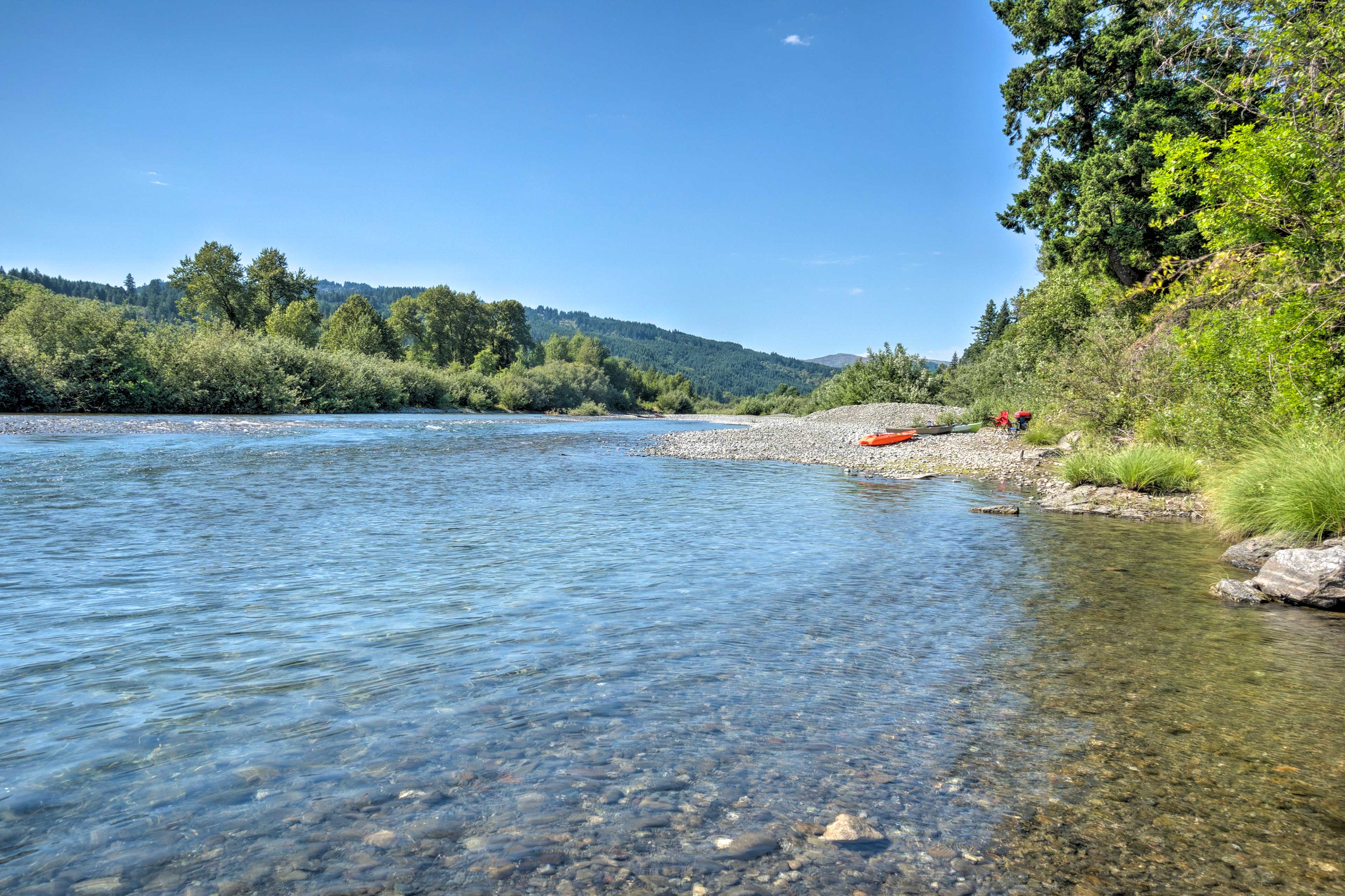 Property Image 2 - Quaint Riverside Reprieve w/ Kayaks + Floats!