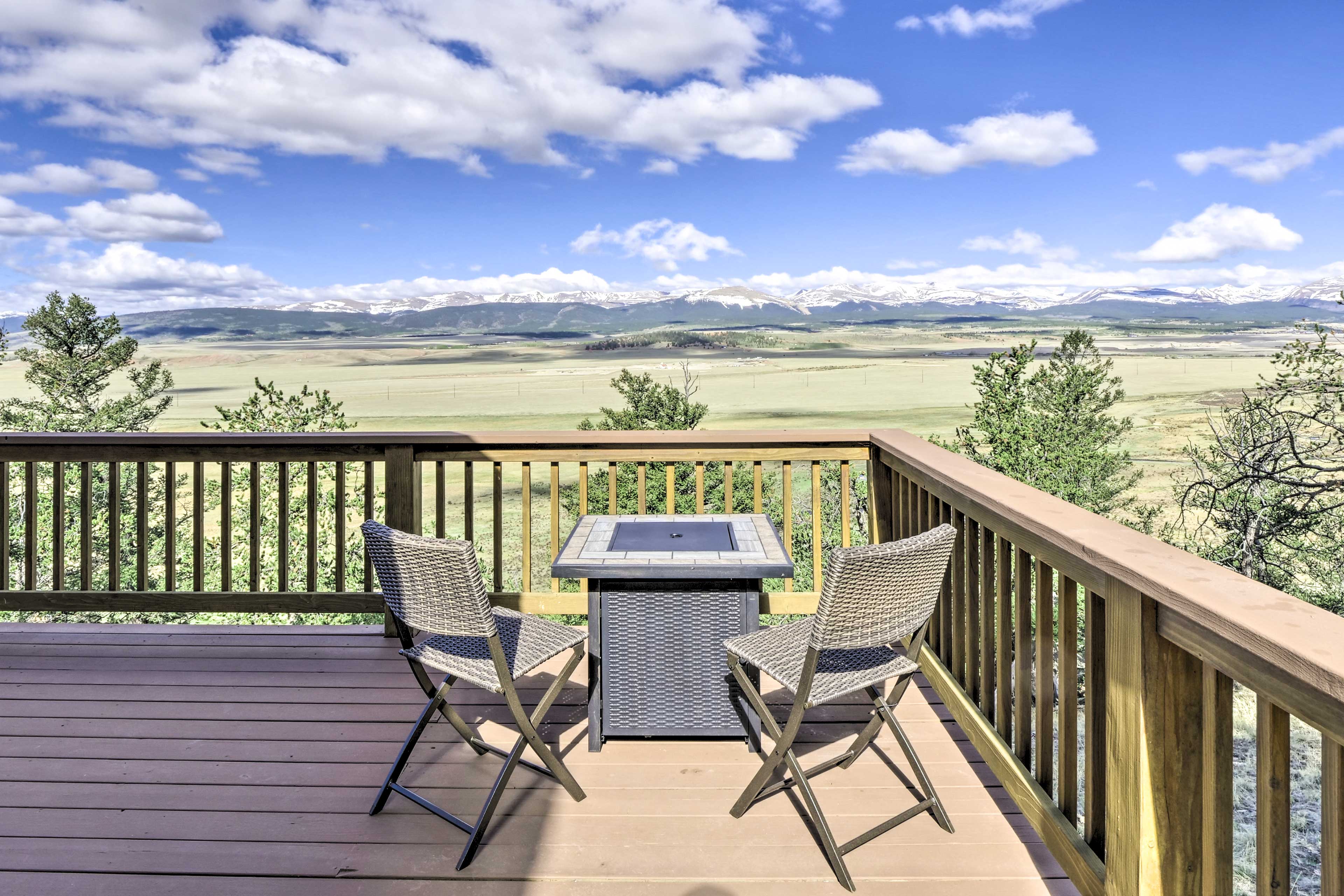 Property Image 2 - Quiet Fairplay Cabin w/ Rocky Mountain Views!