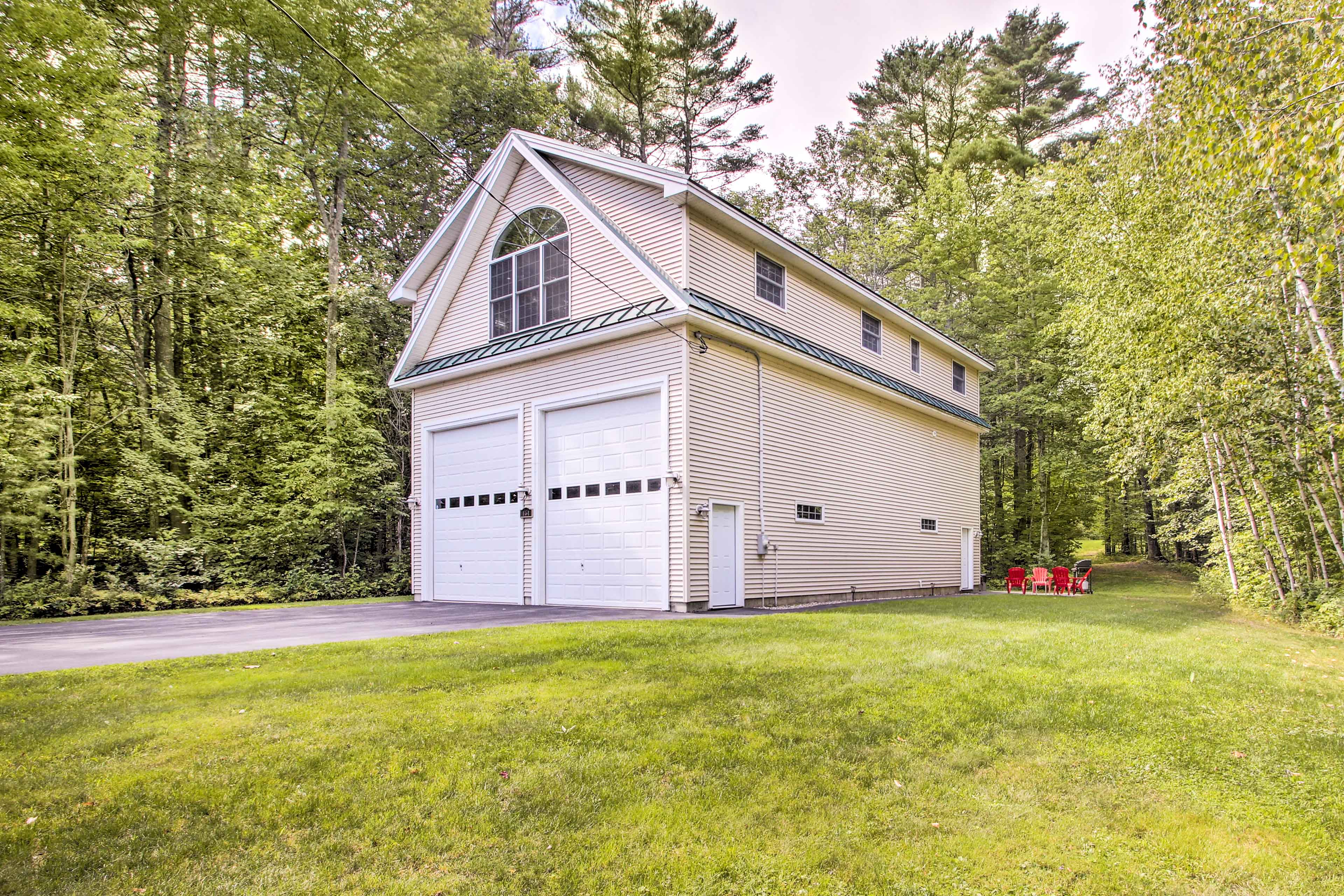 Property Image 2 - Readfield Retreat w/ Lake Maranacook Views!