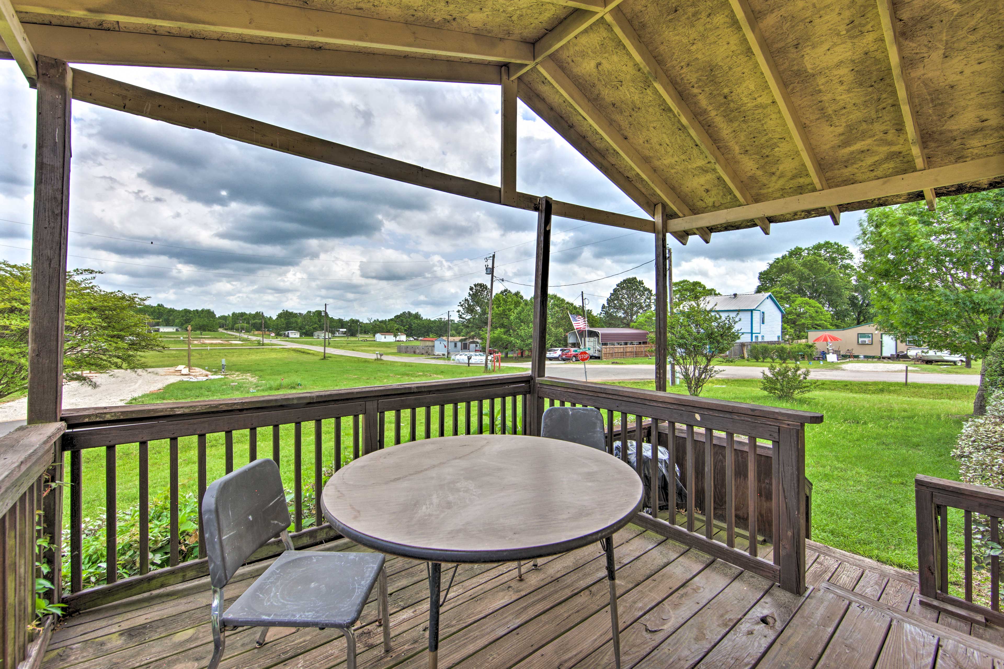 Property Image 2 - Quitman Home w/ Covered Deck + Lake Access!