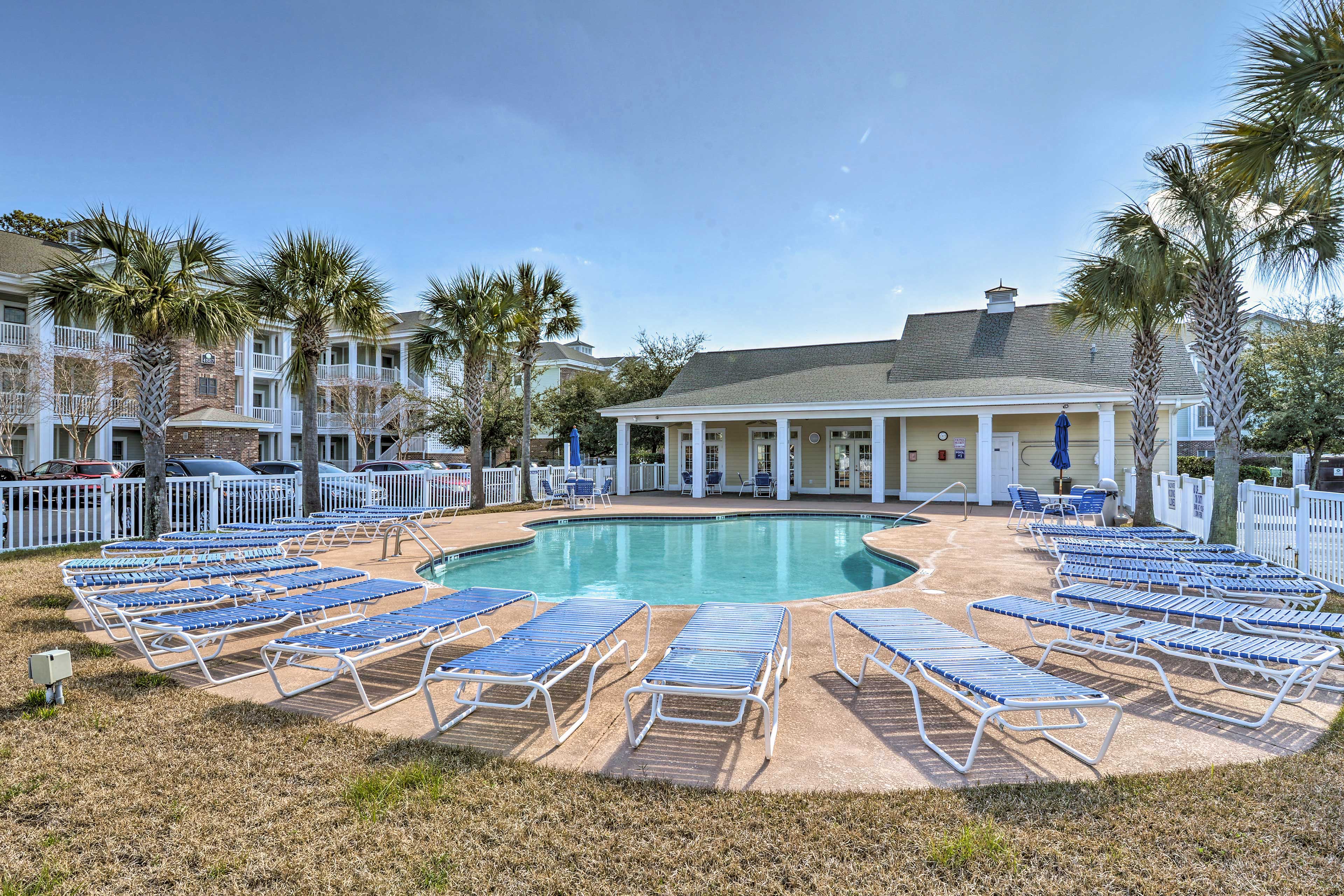 Property Image 2 - Myrtlewood Golf Condo with Access to 7 Pools!