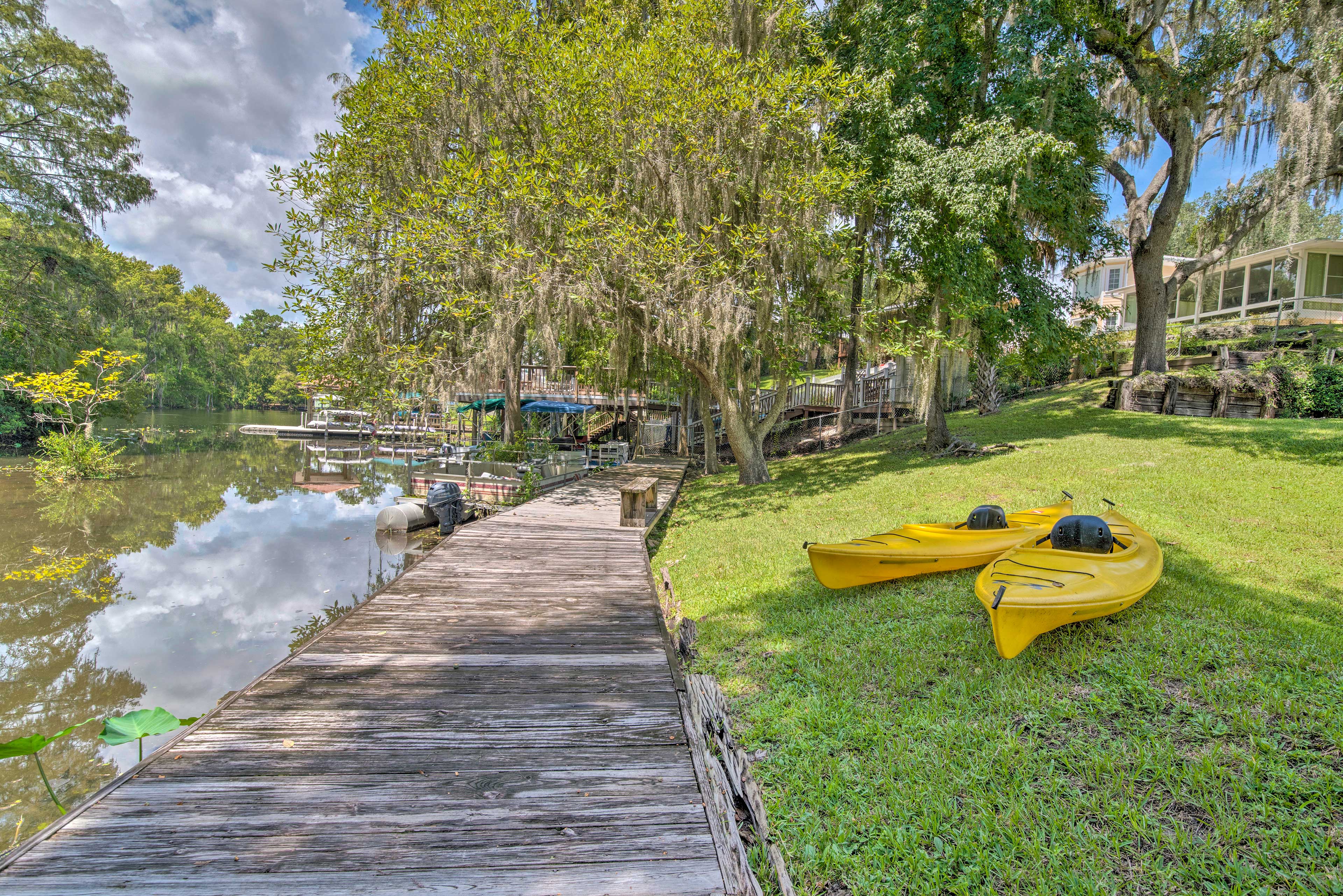 Property Image 1 - Riverfront Dunnellon Condo w/ Grill & Kayaks!
