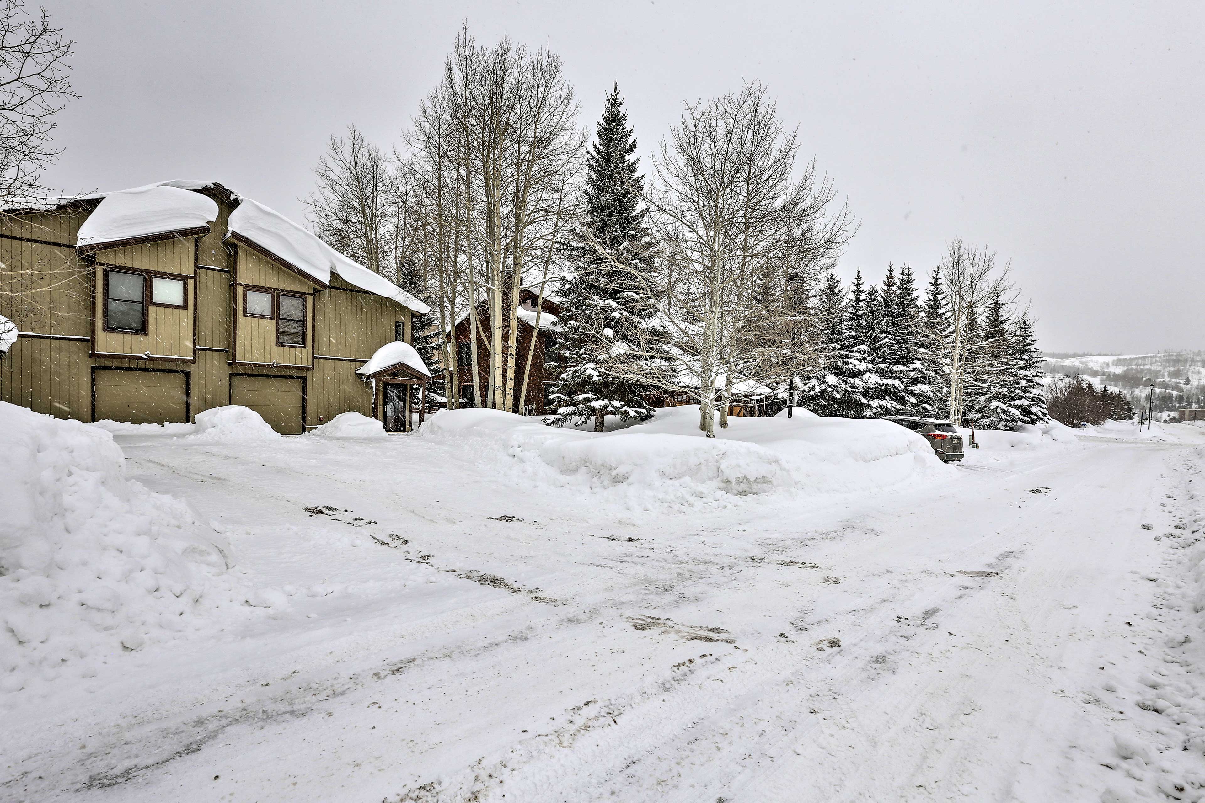 Property Image 1 - Frisco Townhome w/ Hot Tub - 10 Mi to Breckenridge