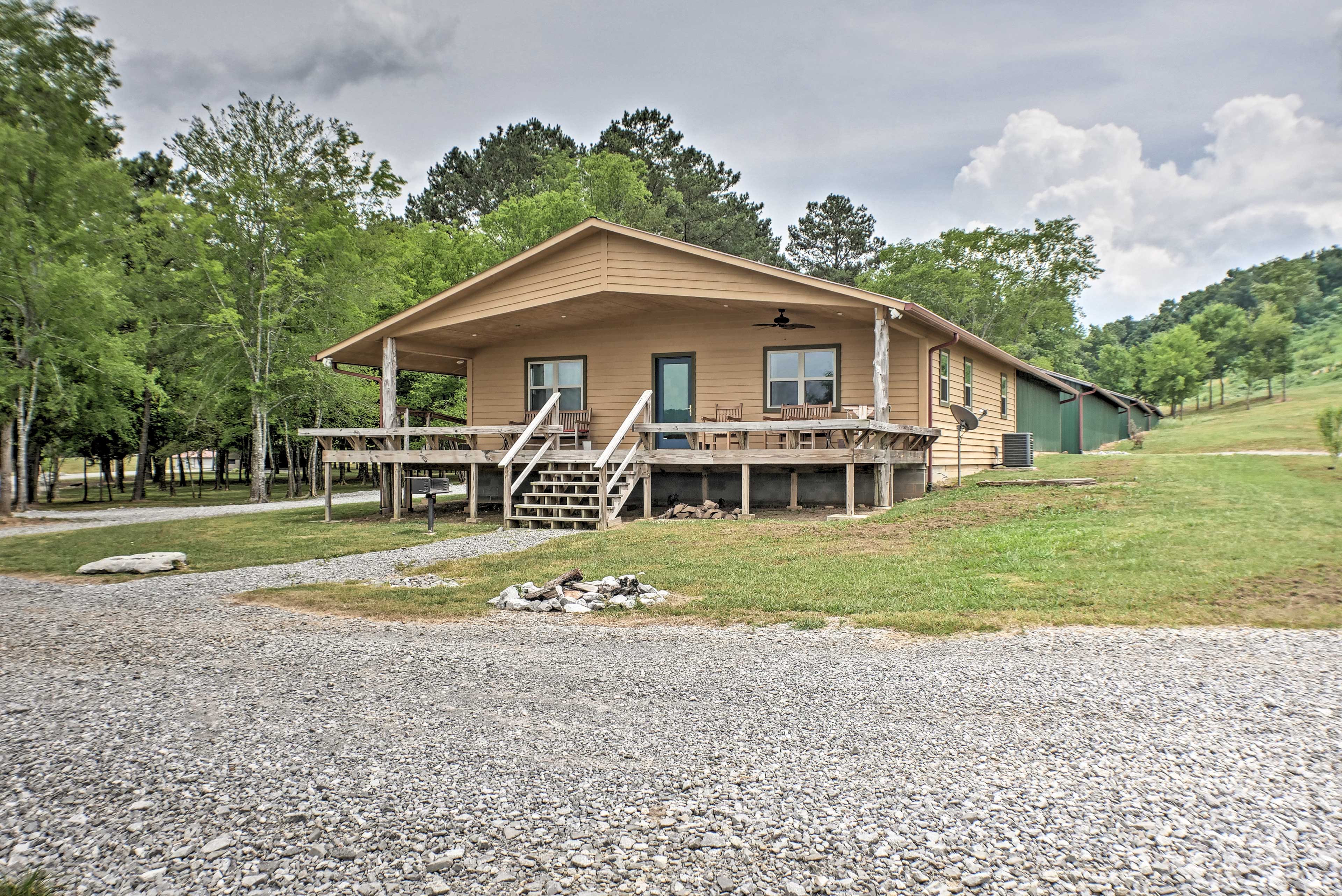 Property Image 1 - Guntersville Cabin w/ Views - Hike to Lake!